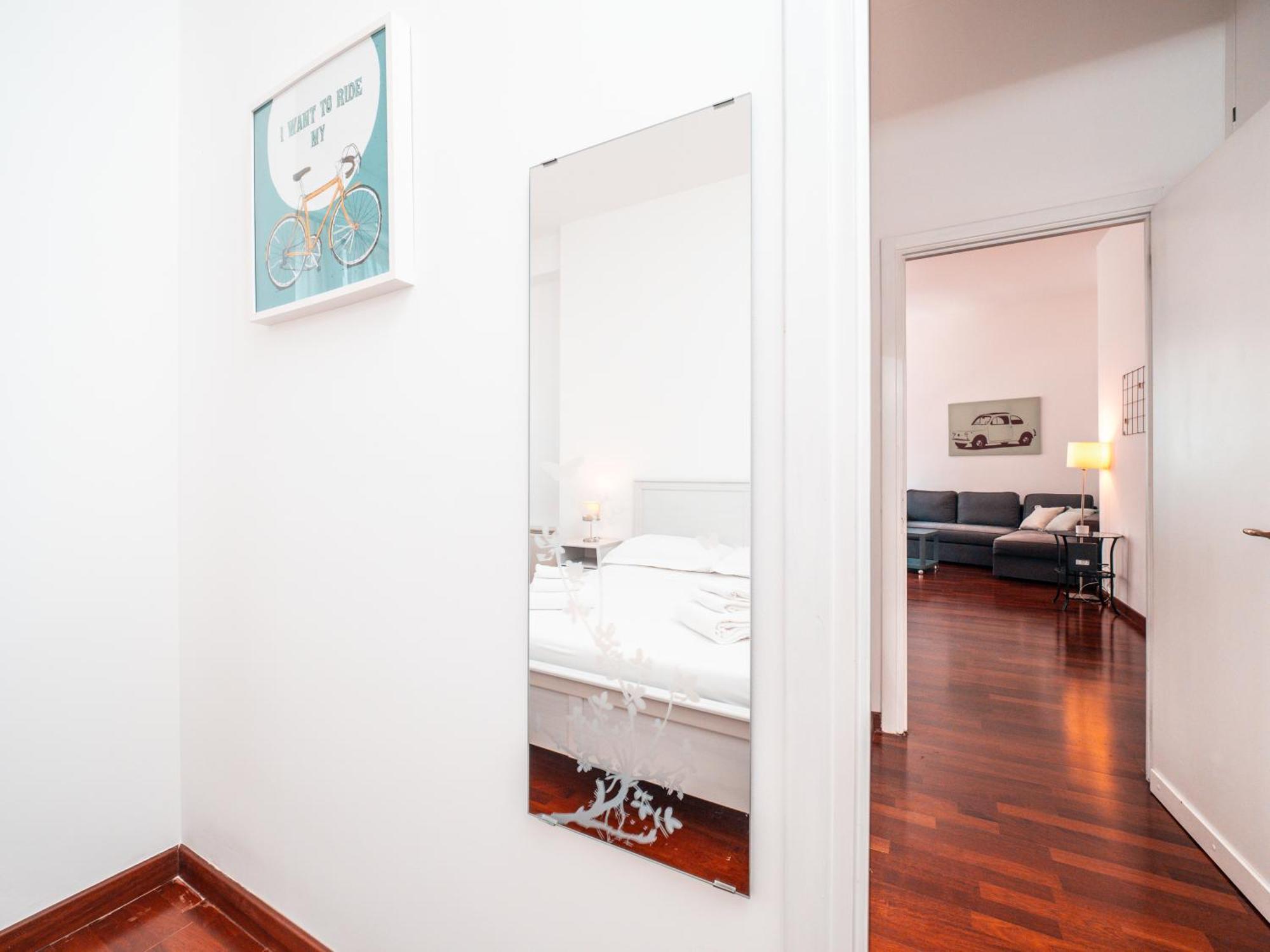 Keys Of Italy - Piazza Vetra Roomy Milano