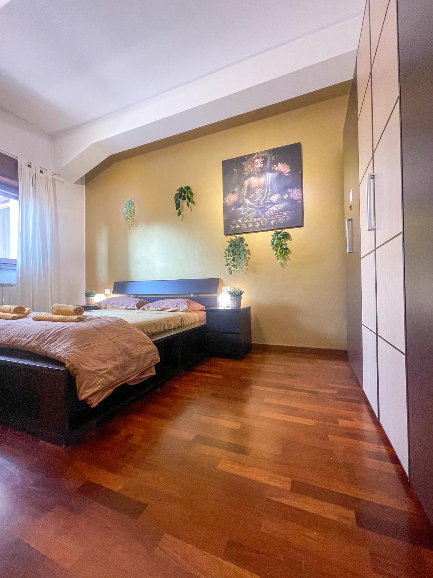 Home In Town - Niguarda - Metro M3 Sotto Casa - Duomo In 12Min Leilighet Milano