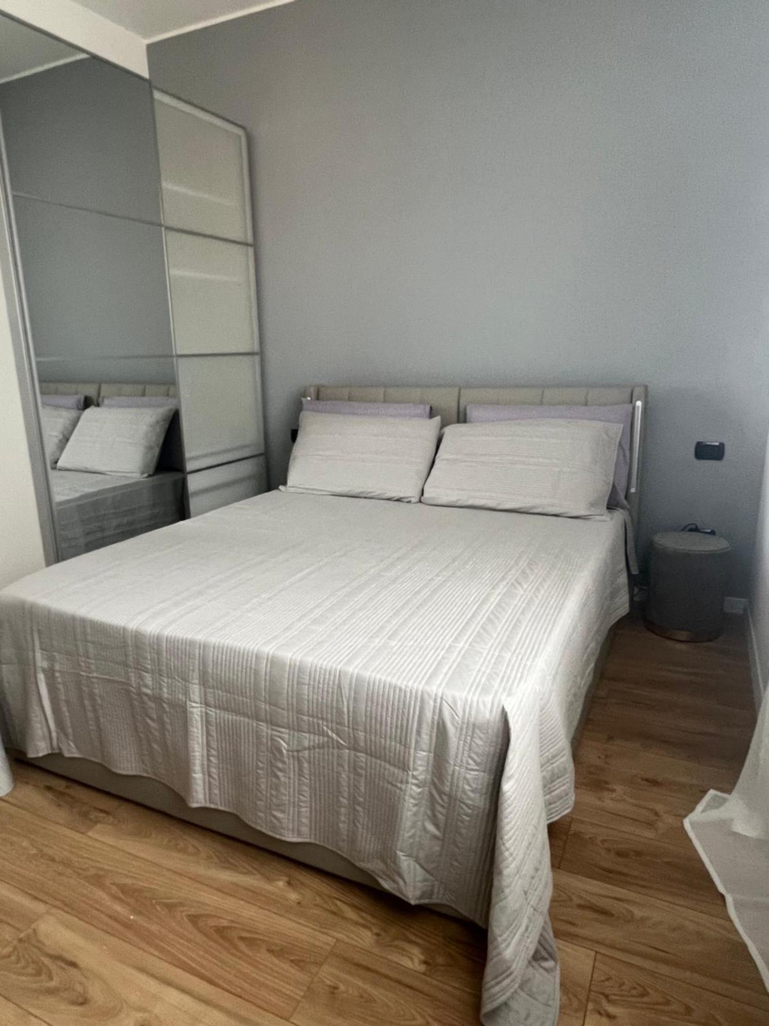 Aparthotel Monolocale Ovidio Mailand