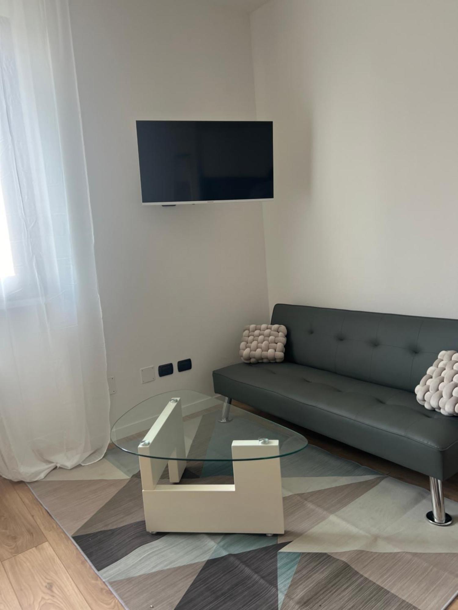 Aparthotel Monolocale Ovidio Mailand