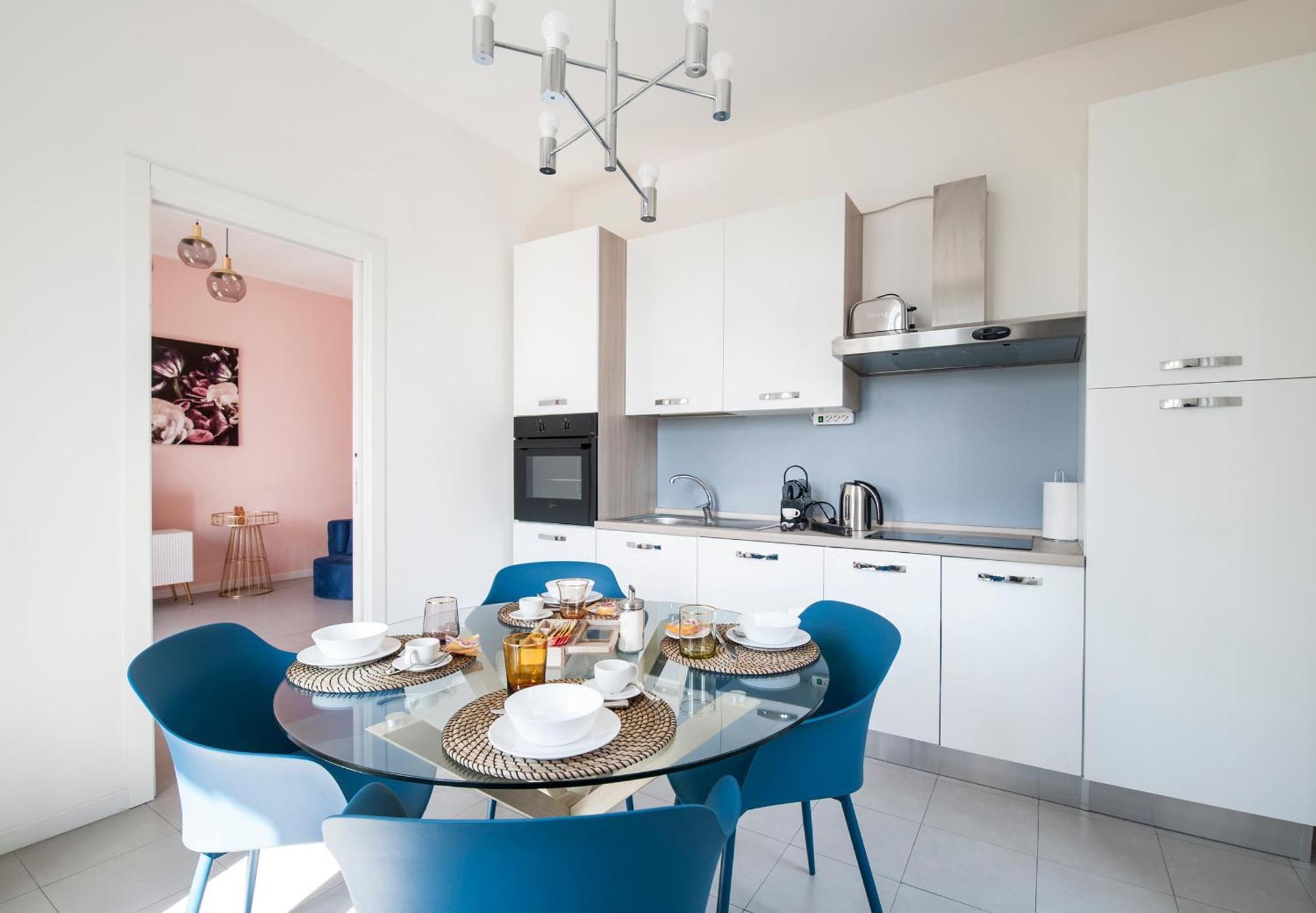 Santa Maria Square View - Family Apartment *