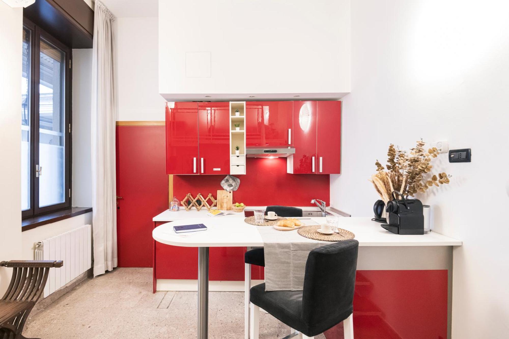 Easylife - Accogliente Monolocale In Via Torino, Posizione Perfetta Per Scoprire La Citta Lejlighed