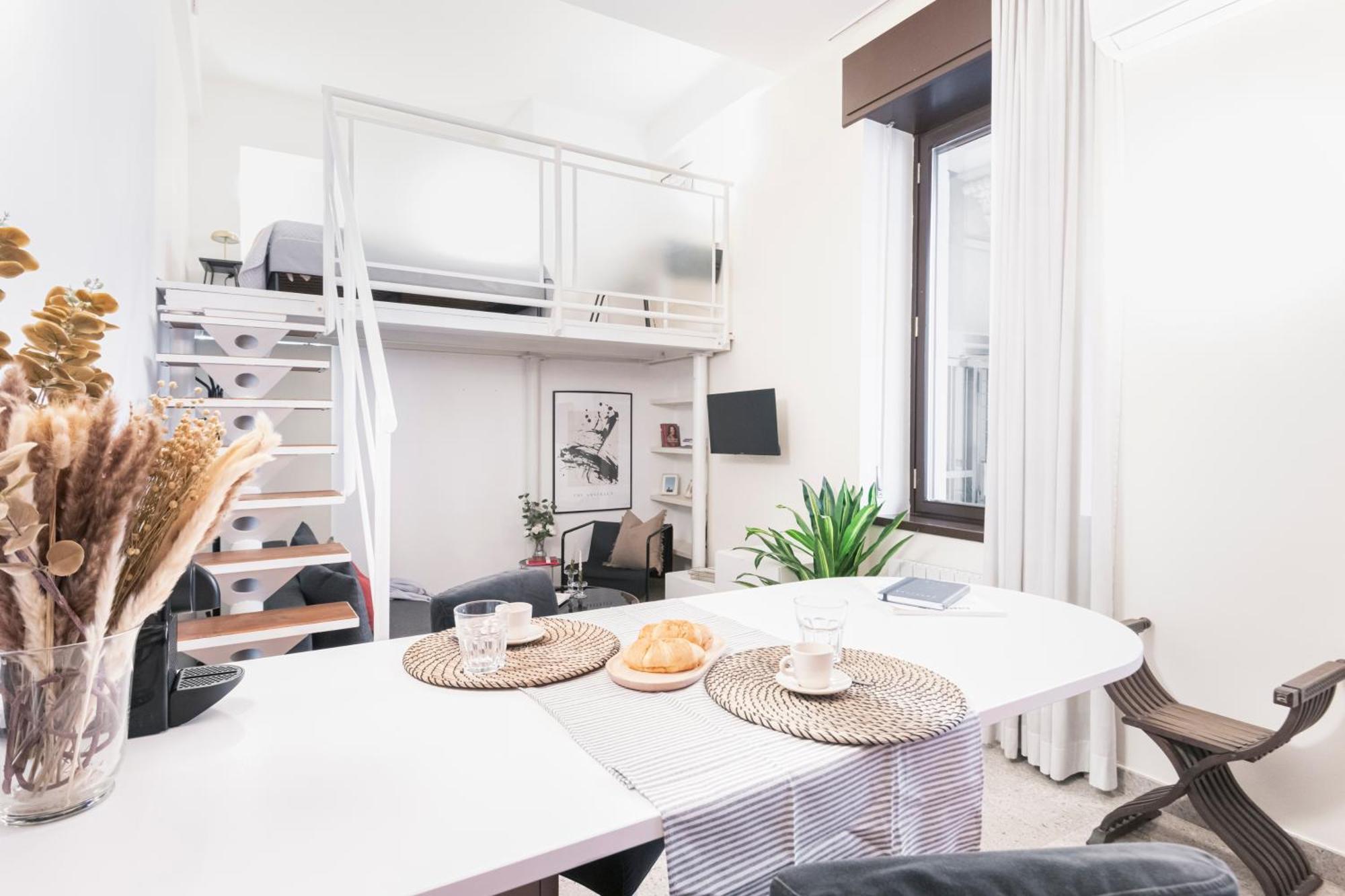 Lejlighed Easylife - Accogliente Monolocale In Via Torino, Posizione Perfetta Per Scoprire La Citta Milano
