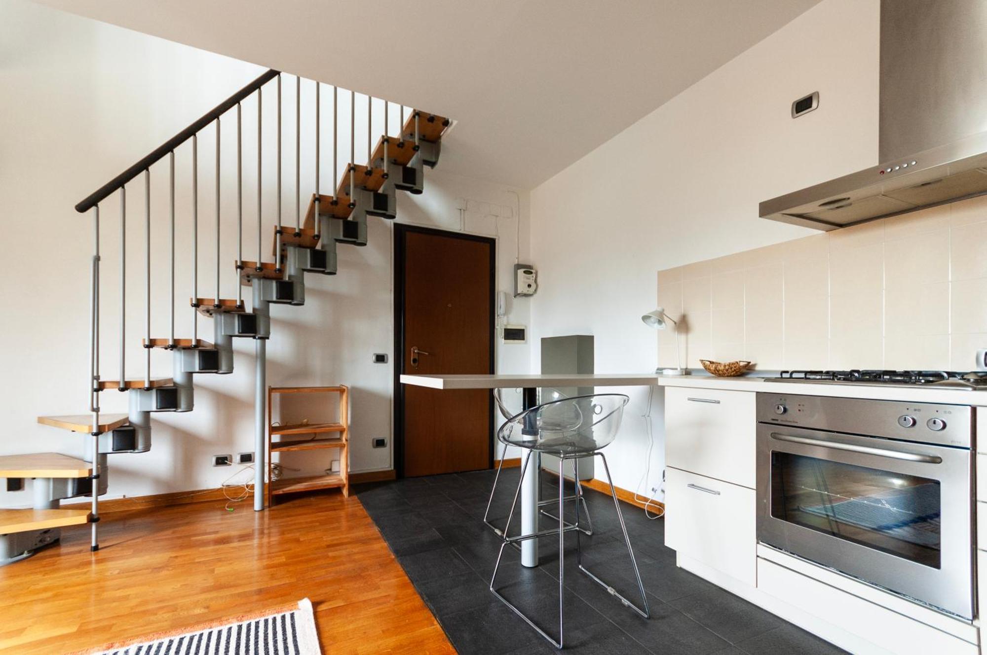 Youhosty - Rosmini 8 * Milano