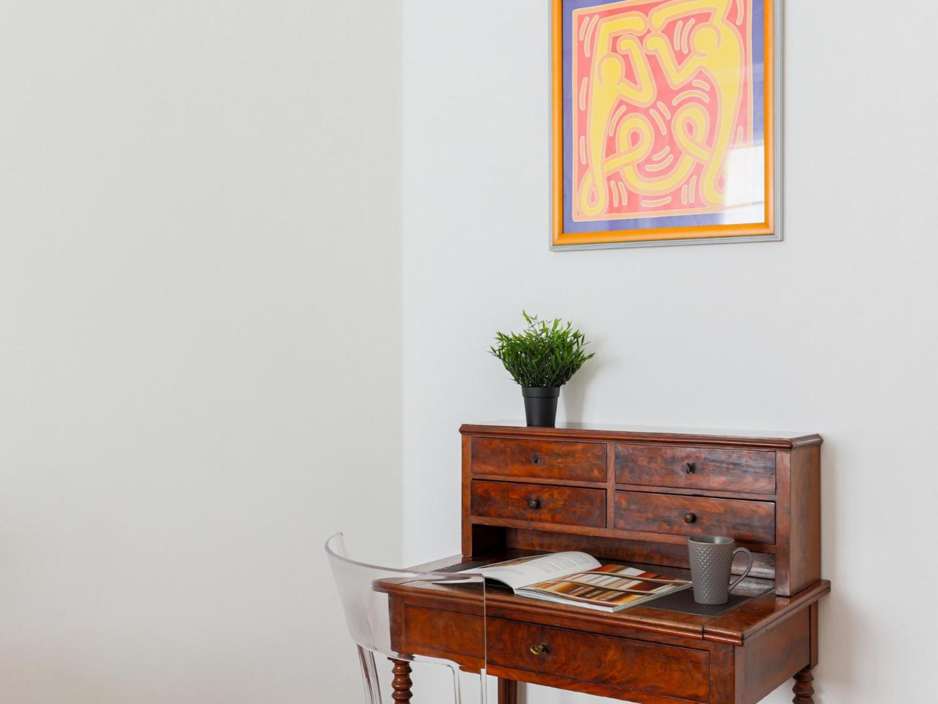 The Rent - Spacious And Renovated Multi-room In The Missori Area Appartement *
