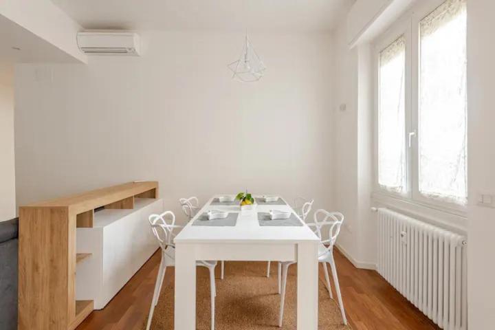 Leilighet Like At - Close To Metro, Stadio San Siro, Duomo, Con Parcheggio Privato Milano