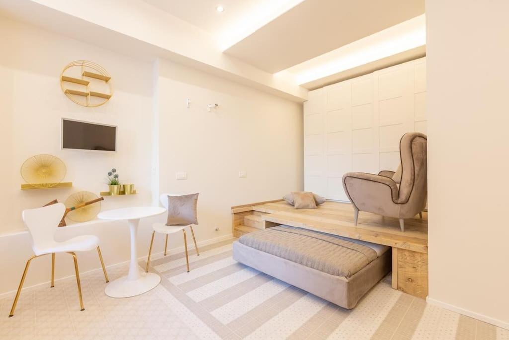 Apartment 5fo6 Navigli - Duomo - Boho - Minimal Milan