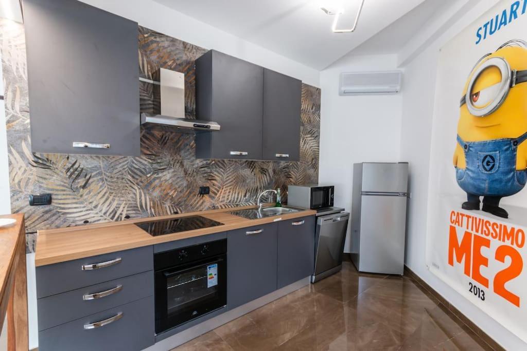 Luxury & Art A Due Passi Dall'universita Bocconi Milano
