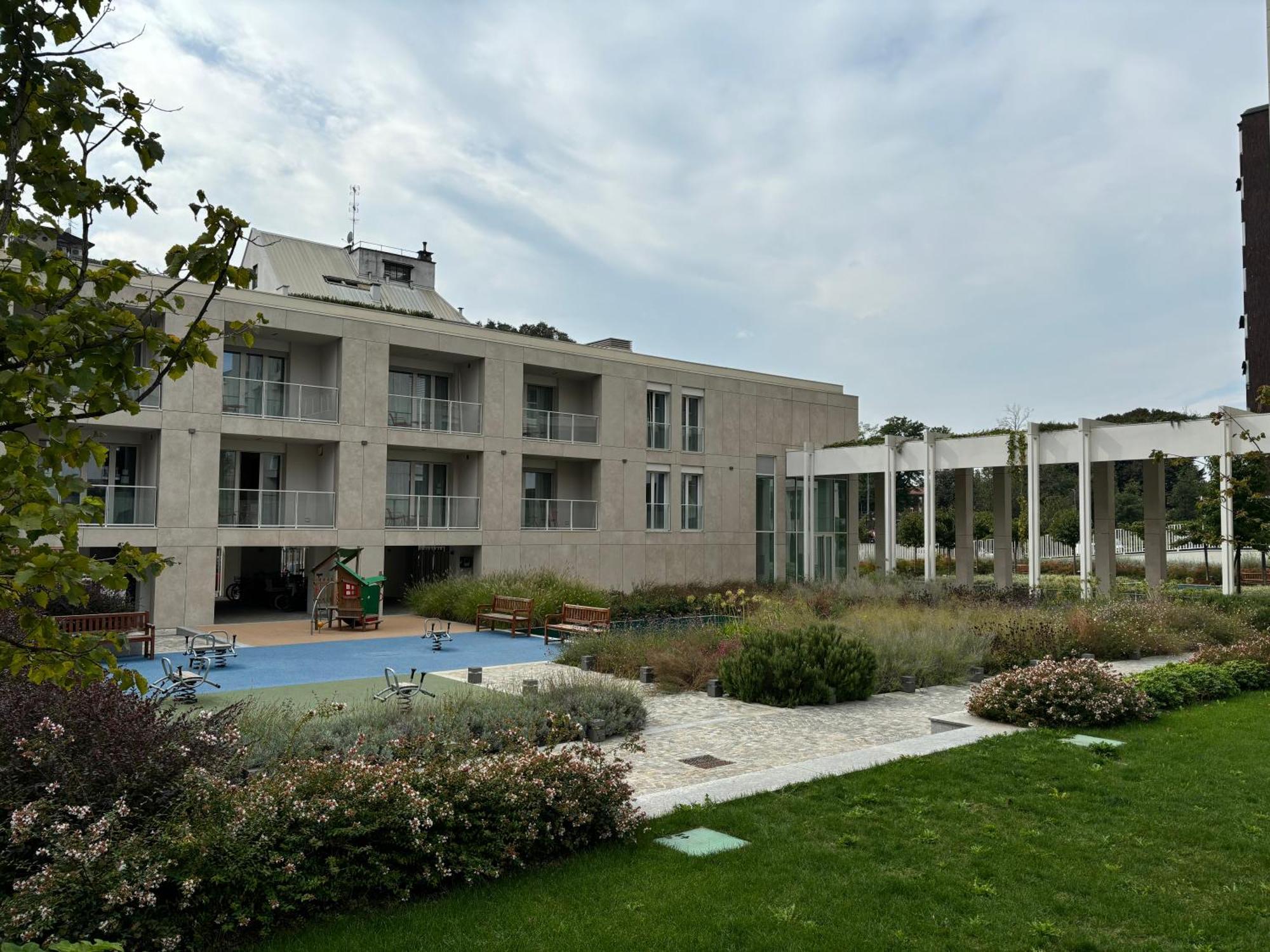 Torre Skyview Gym Pool & Rooftop * Milano