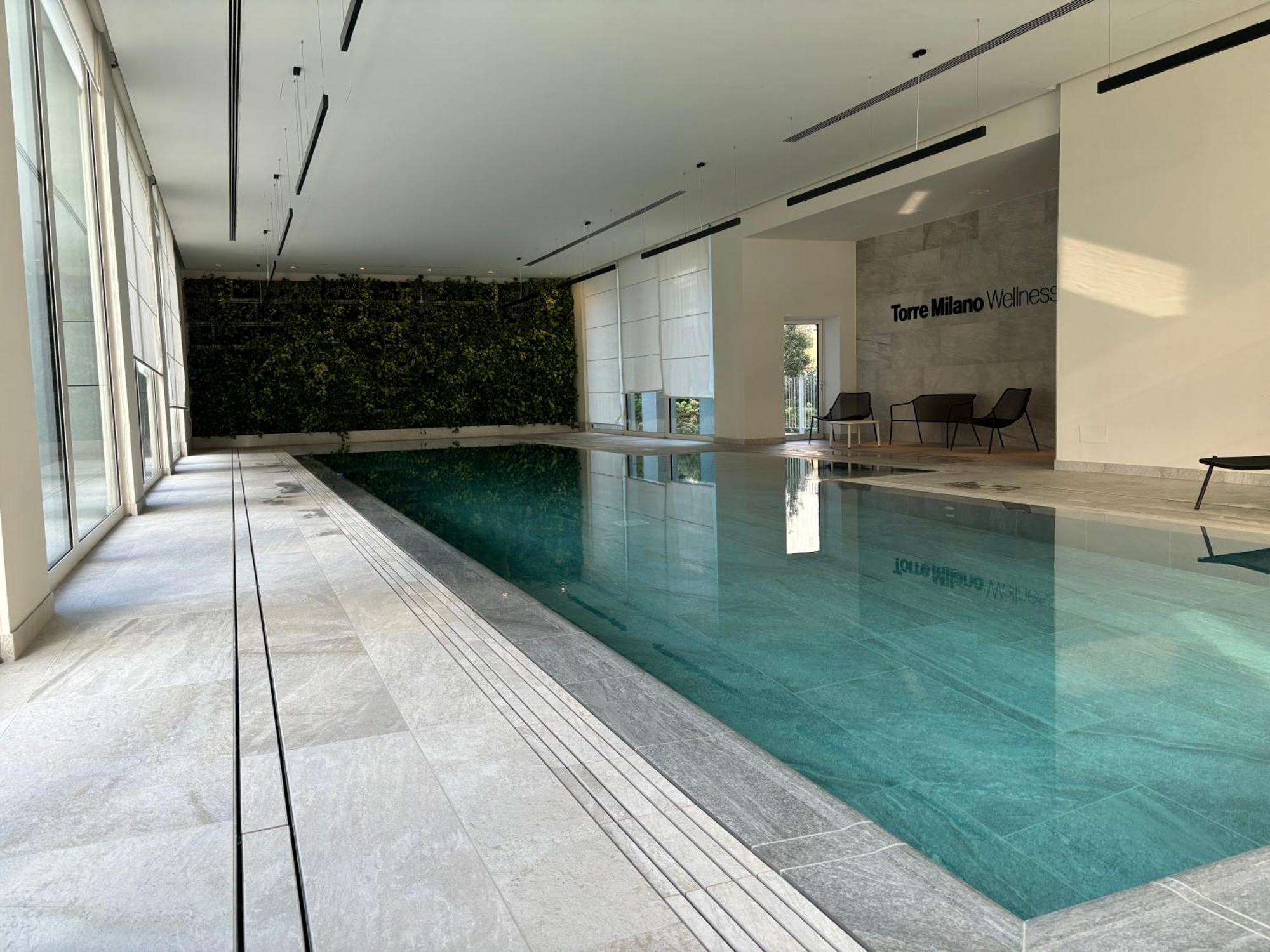 Torre Skyview Gym Pool & Rooftop Appartamento Milano