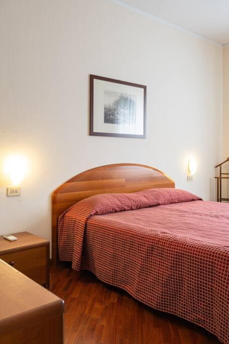 Splendido Trilocale Zara Ottavo Piano - Mirable Pm Milano