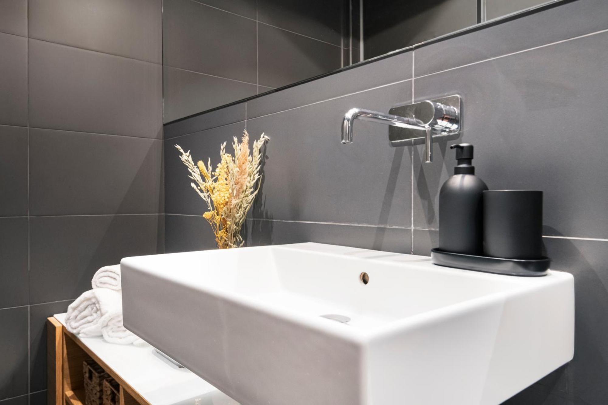 Easylife - Confortevole In Bocconi Lejlighed Milano