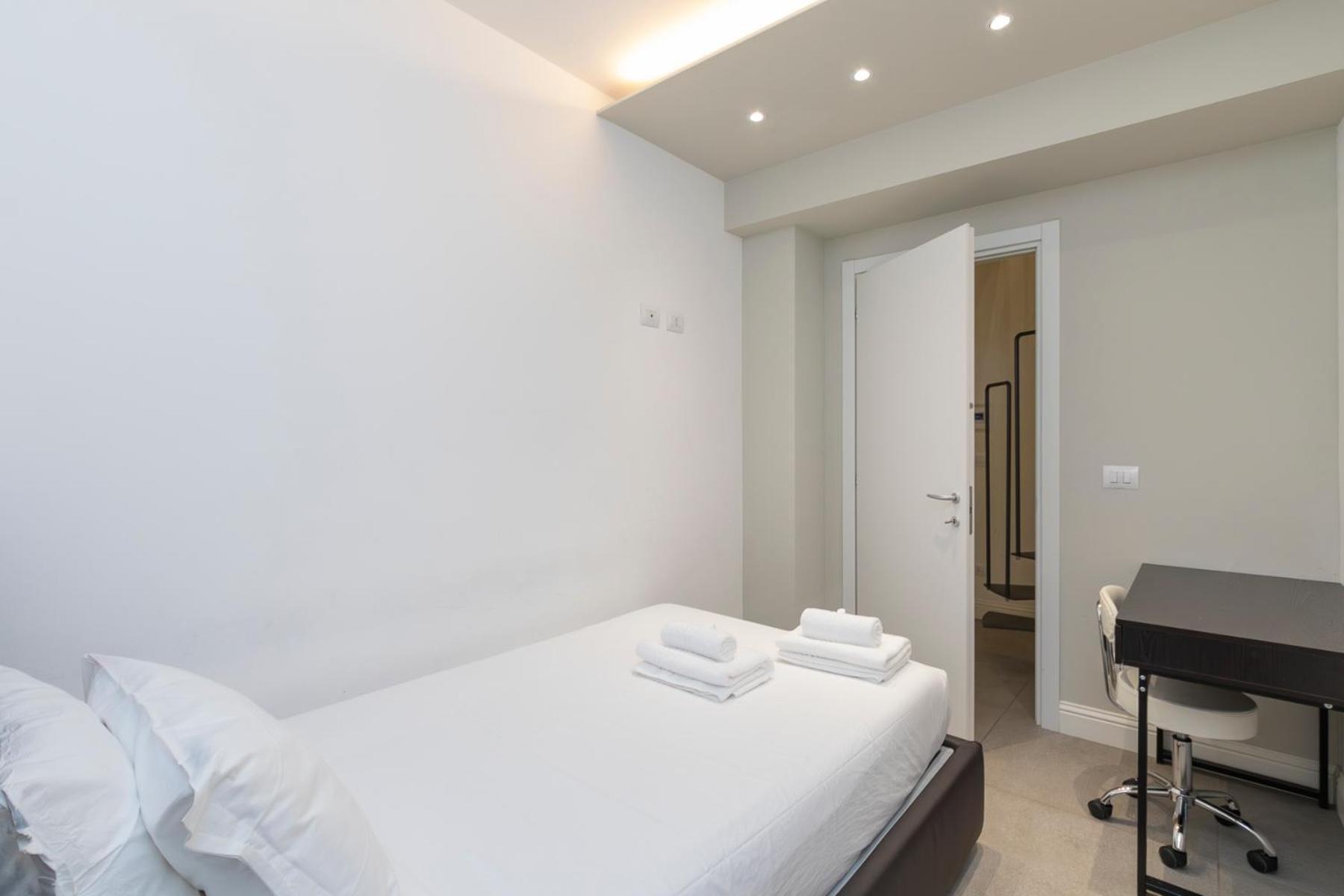 Xenia - Modern Three-room In Moscova Area Leilighet Milano
