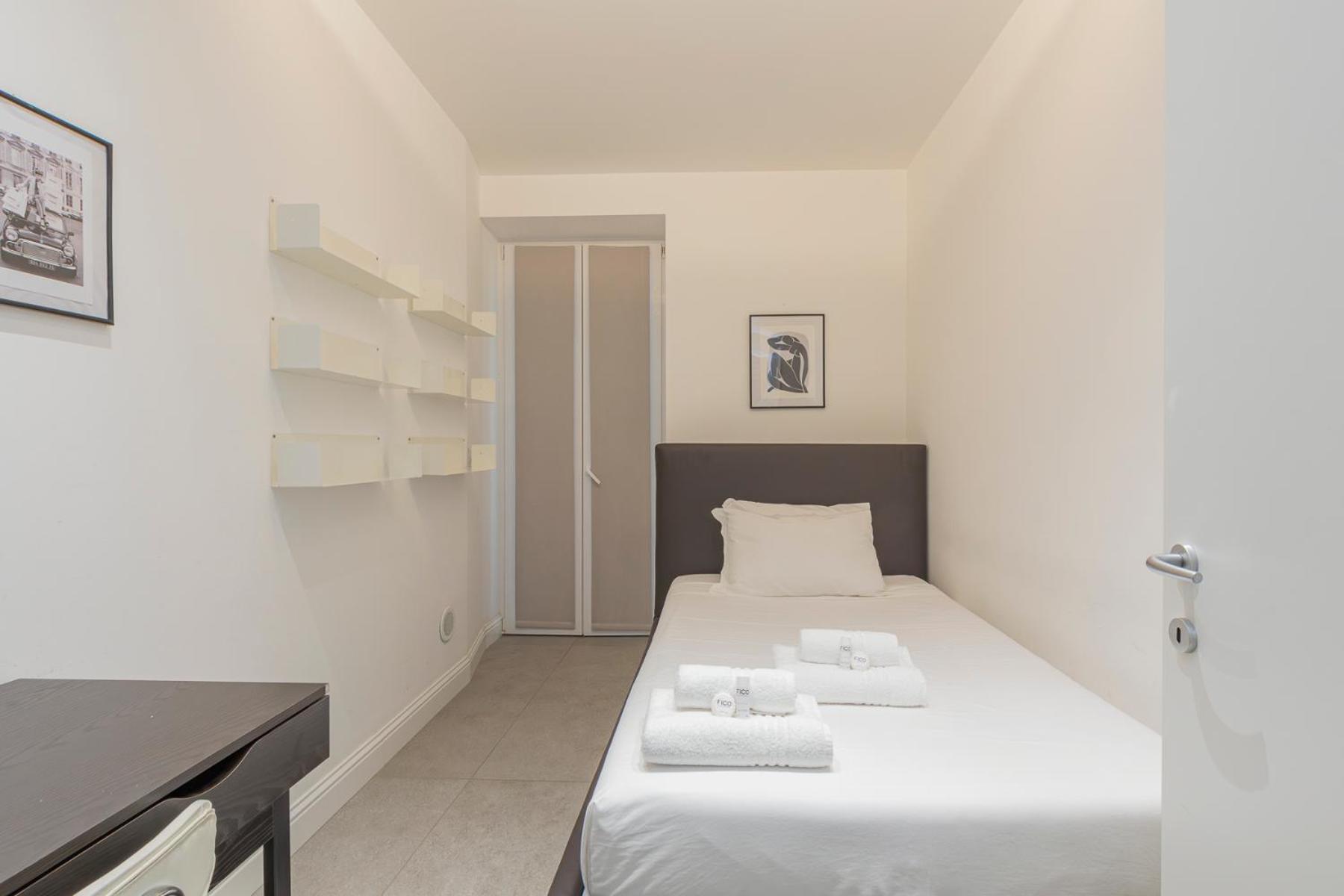 Xenia - Modern Three-room In Moscova Area Leilighet