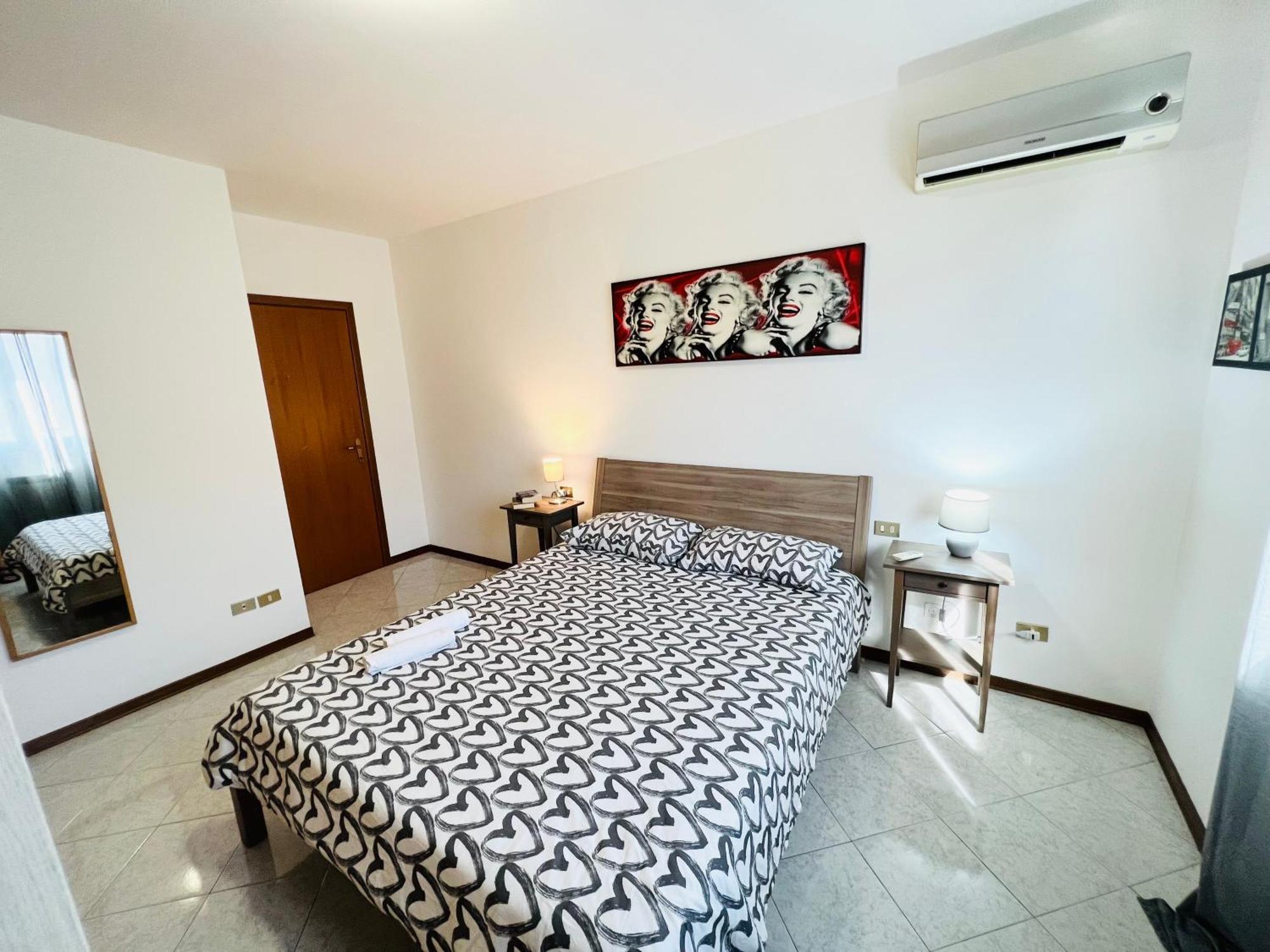 Appartamento Very Big With 2 Balcony In Navigli District Milano