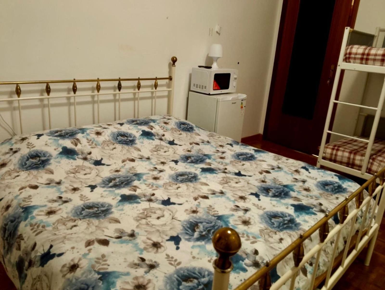 Gigli, Con Cucina In Comune E Terrazza Gasthof *