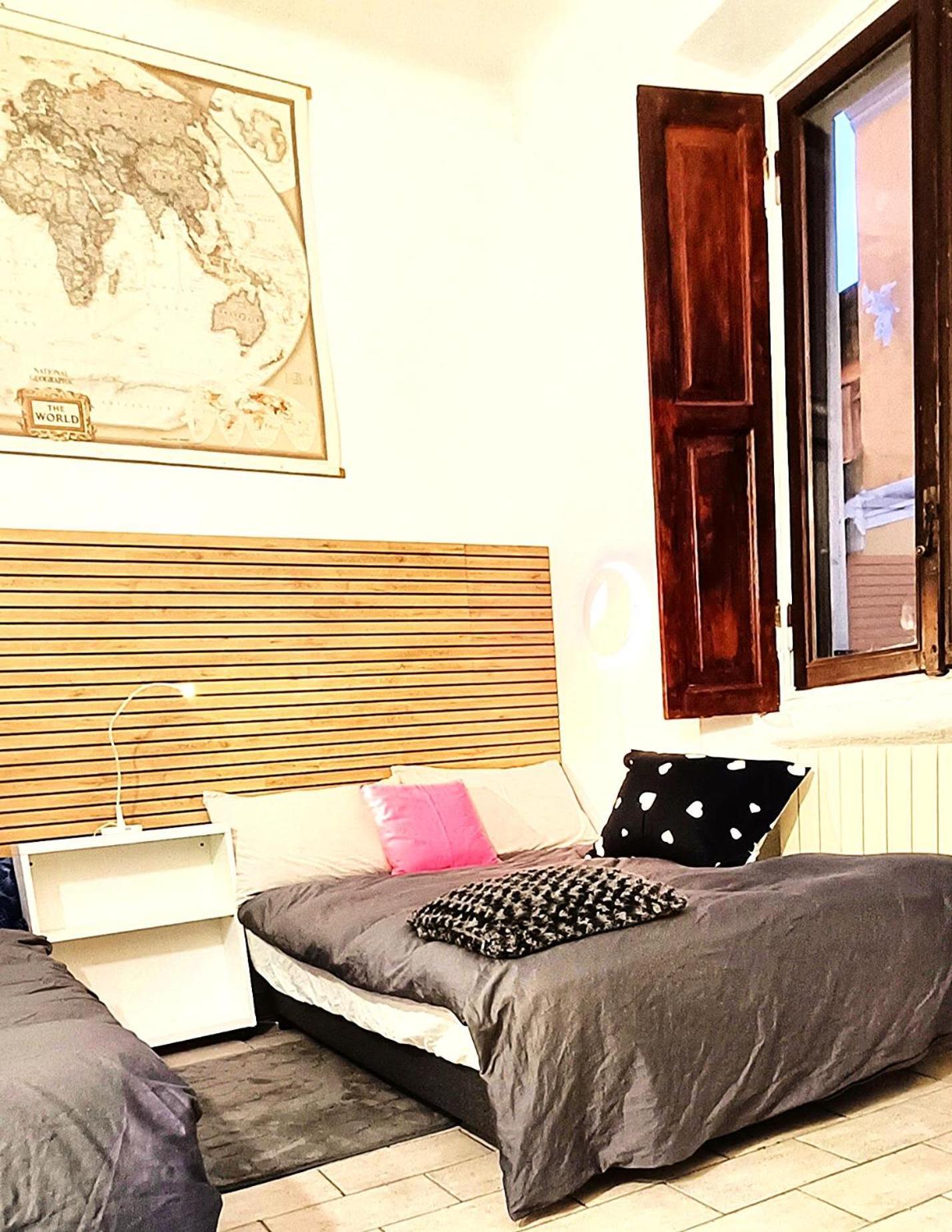 Isola Di Chinatown Bilocale Storico Nel Cuore Di Milano, Comfort E Stile Autentico Con 3 Letti Extra Large Mailand