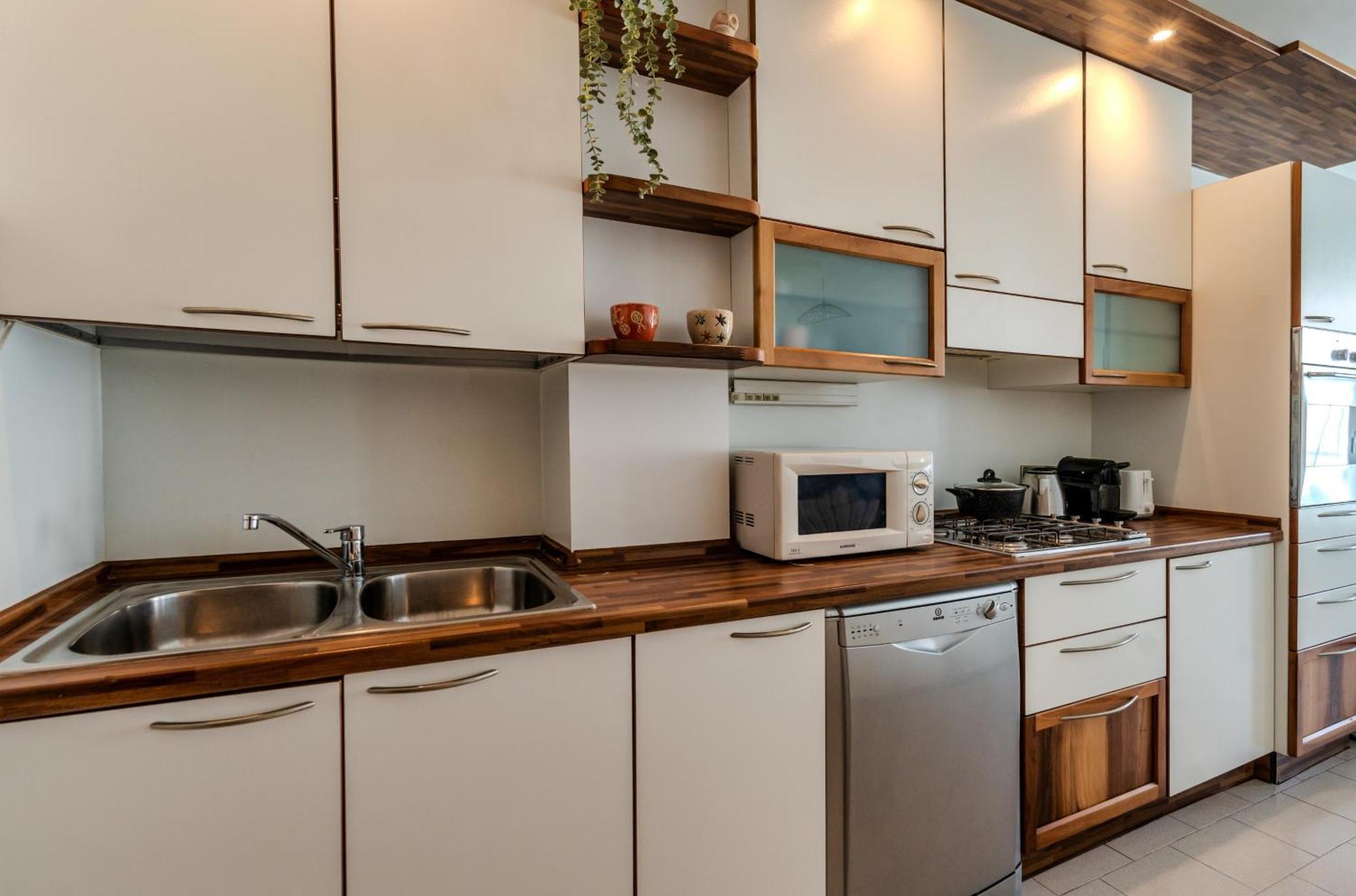 Stylish & Cozy Loft Near Life - Metro 50m * Milano