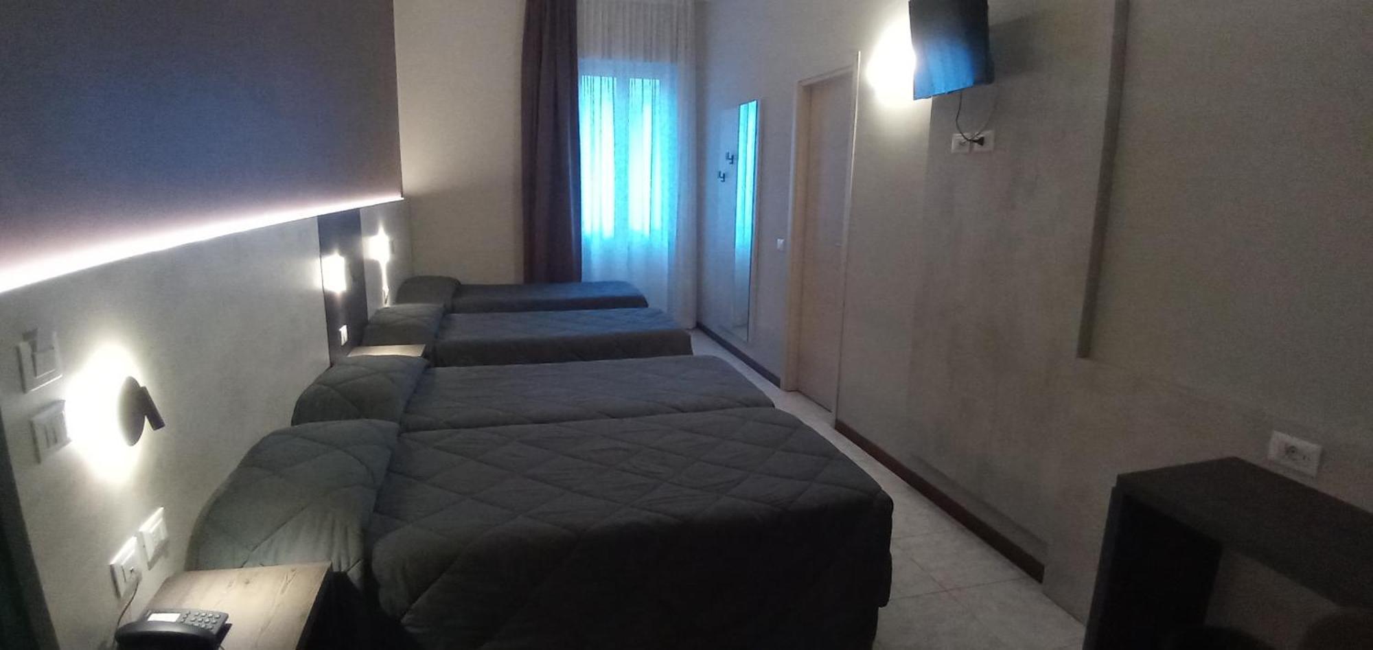 Hotel Mistral Milan