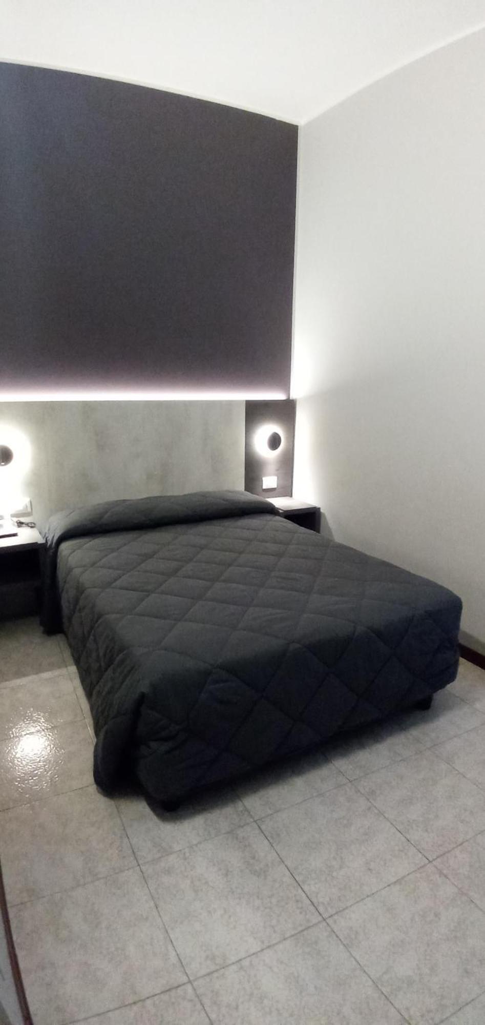 Hotel Mistral Milan