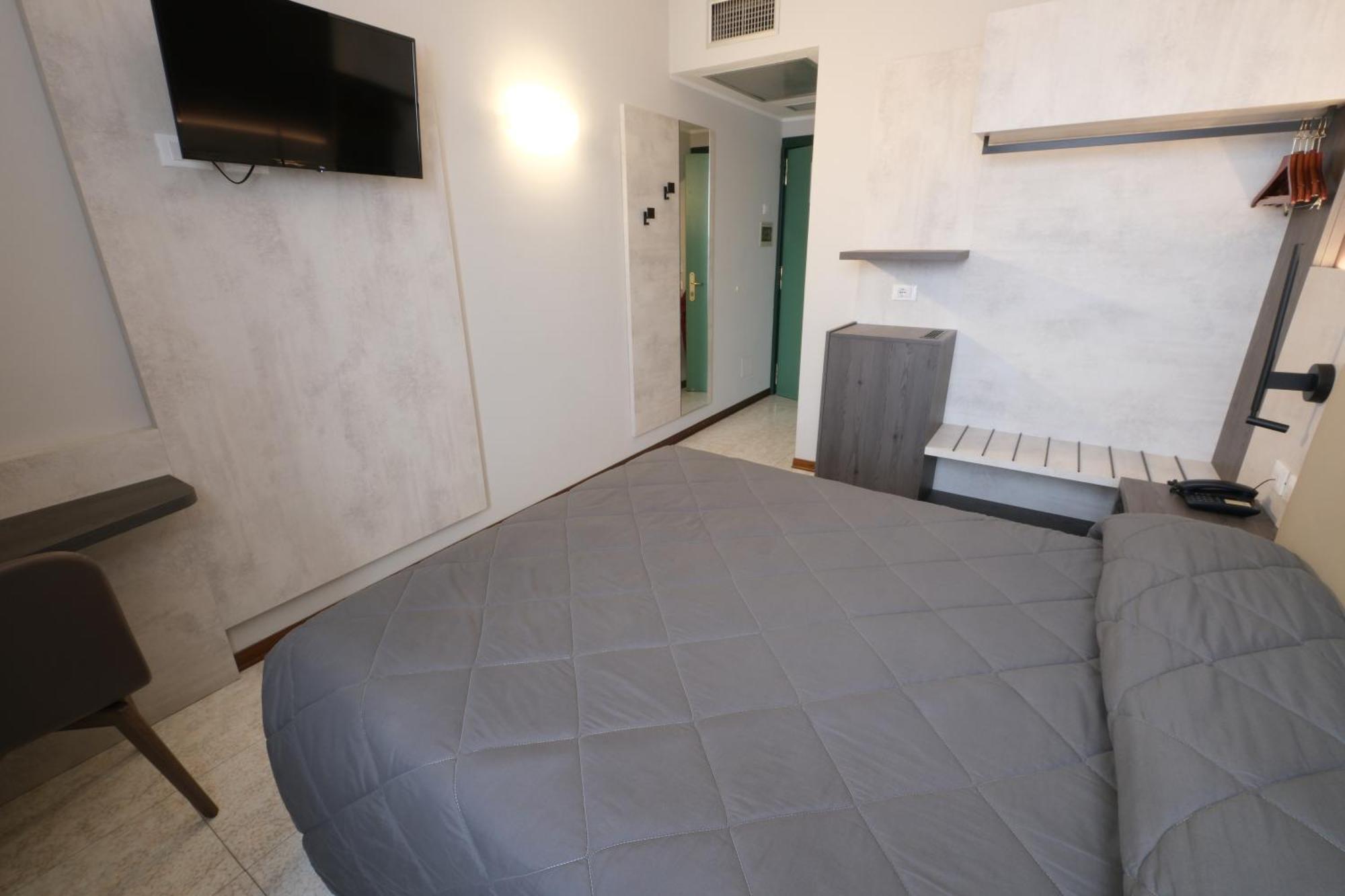 Hotel Mistral 3*