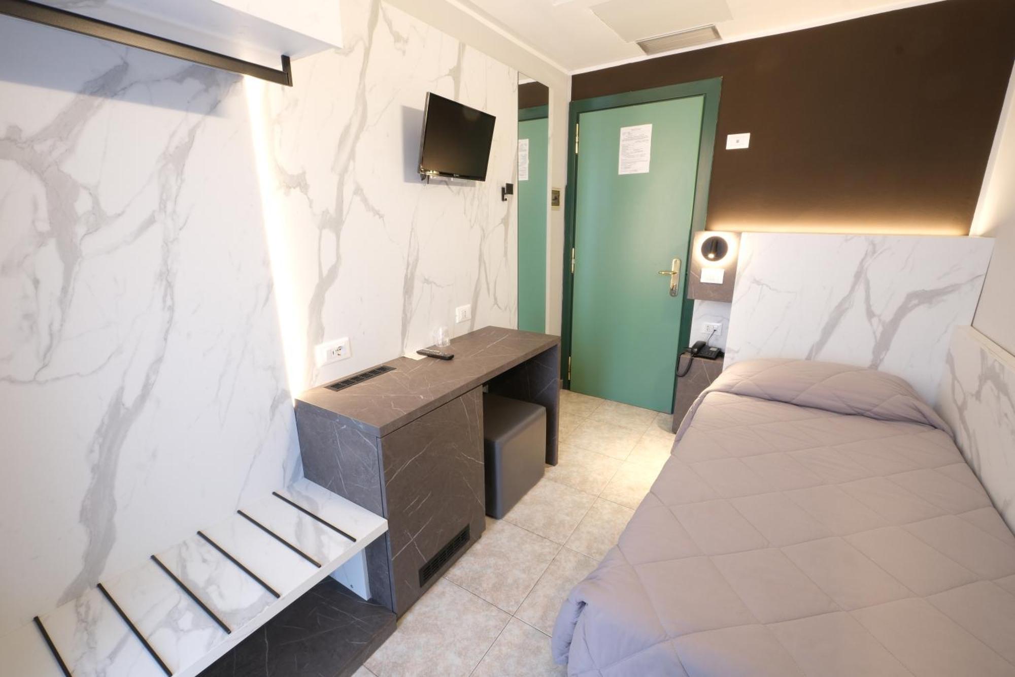 Hotel Mistral