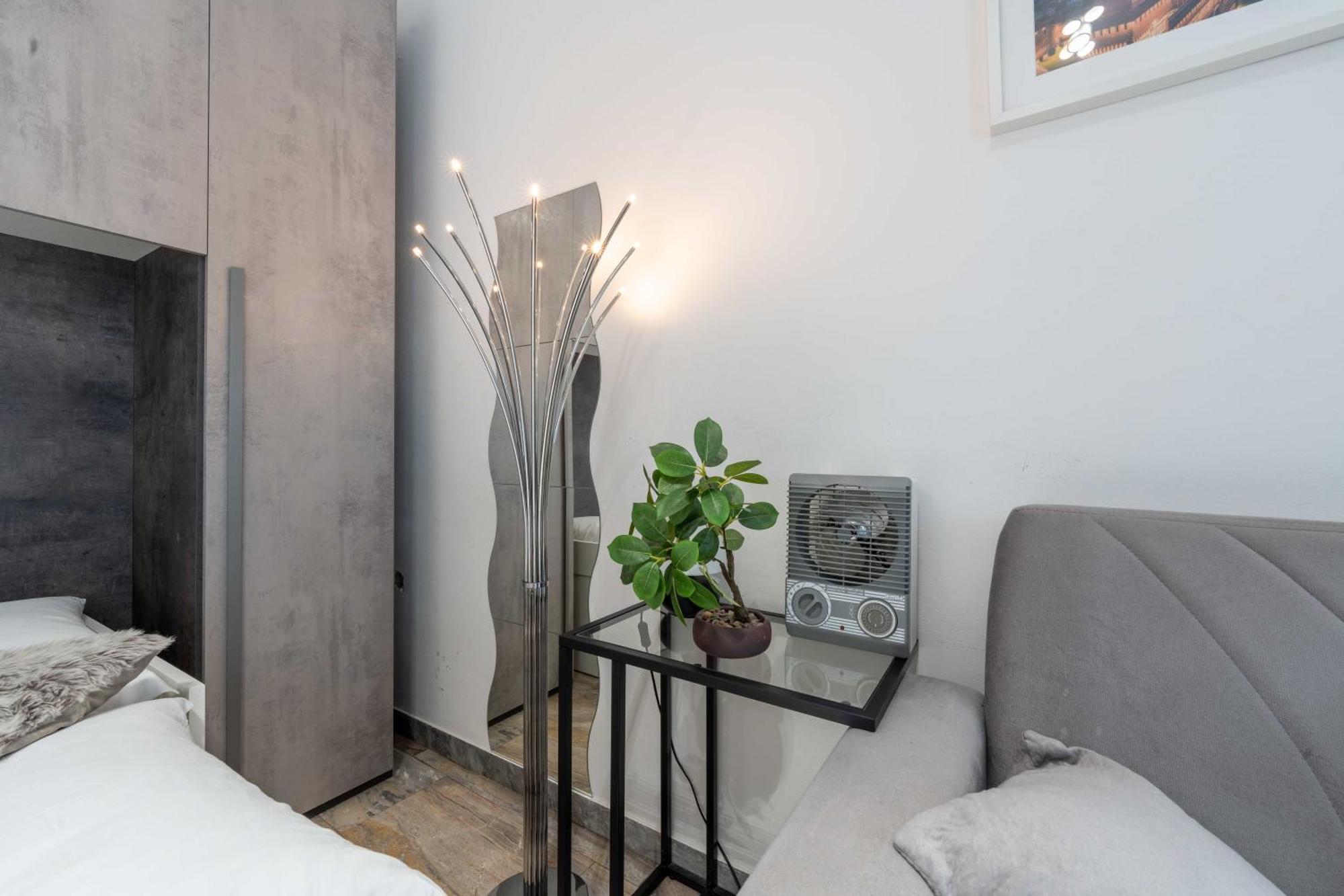 12 Centro Parking Free Lejlighed