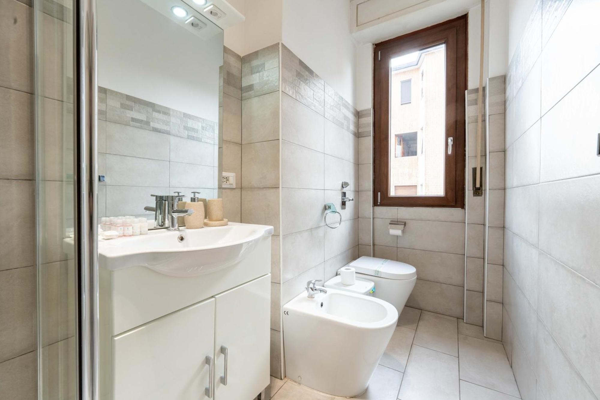 12 Centro Parking Free * Milano