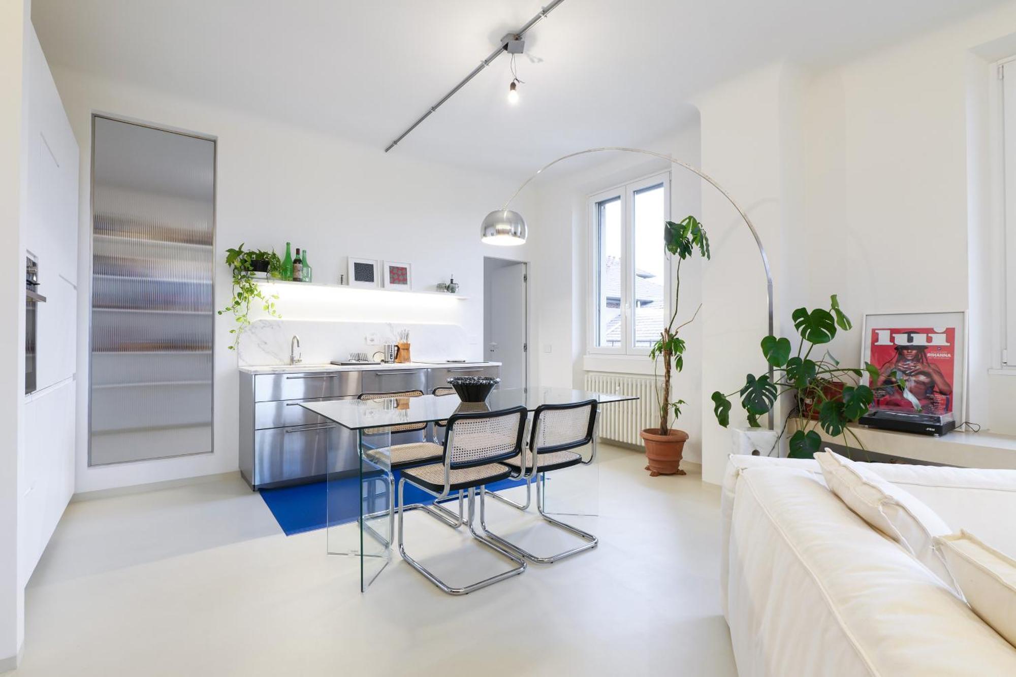 Contempora - Vanvitelli 49 Milano