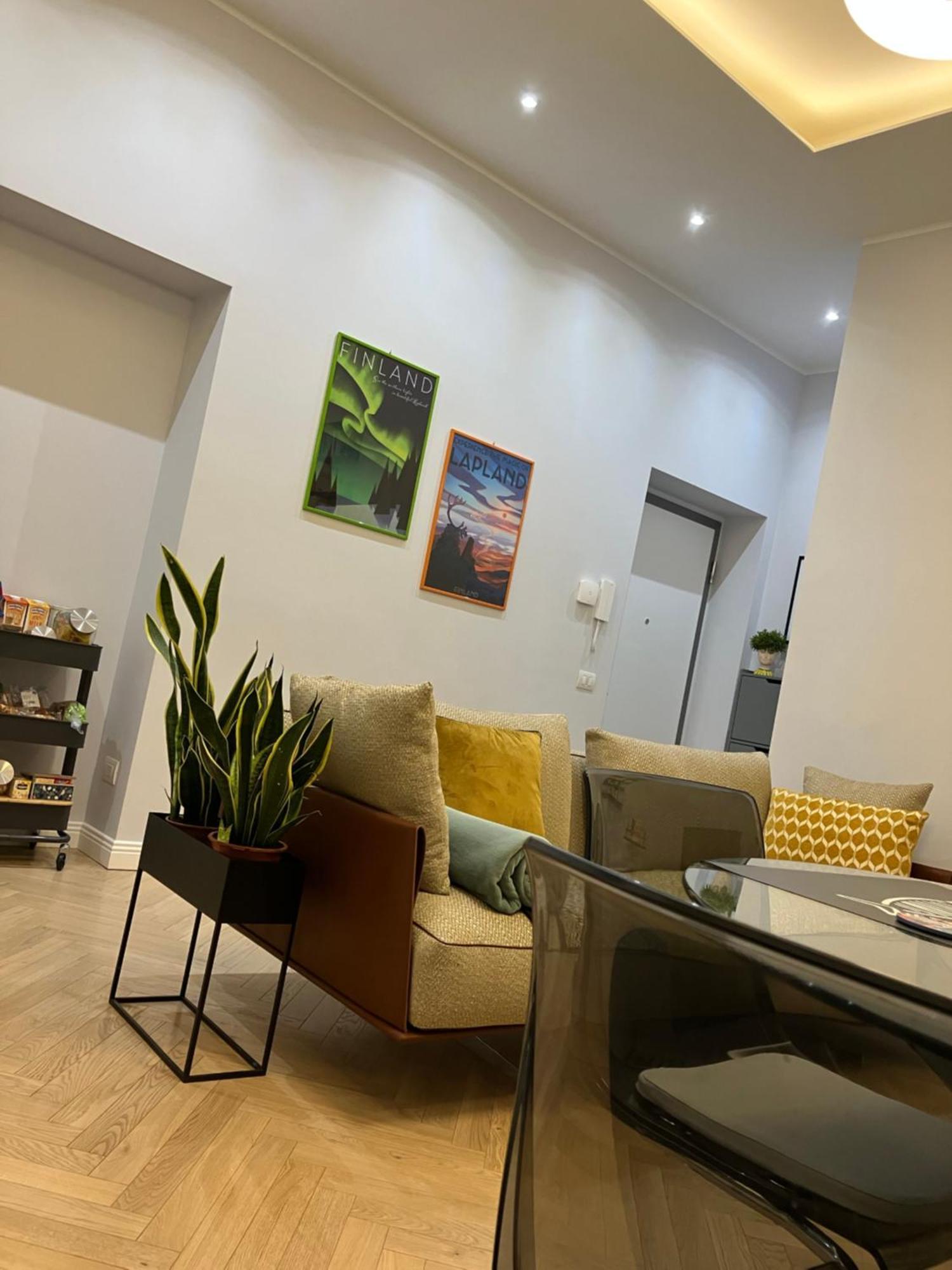 Appartement A Due Passi Da Stazione *