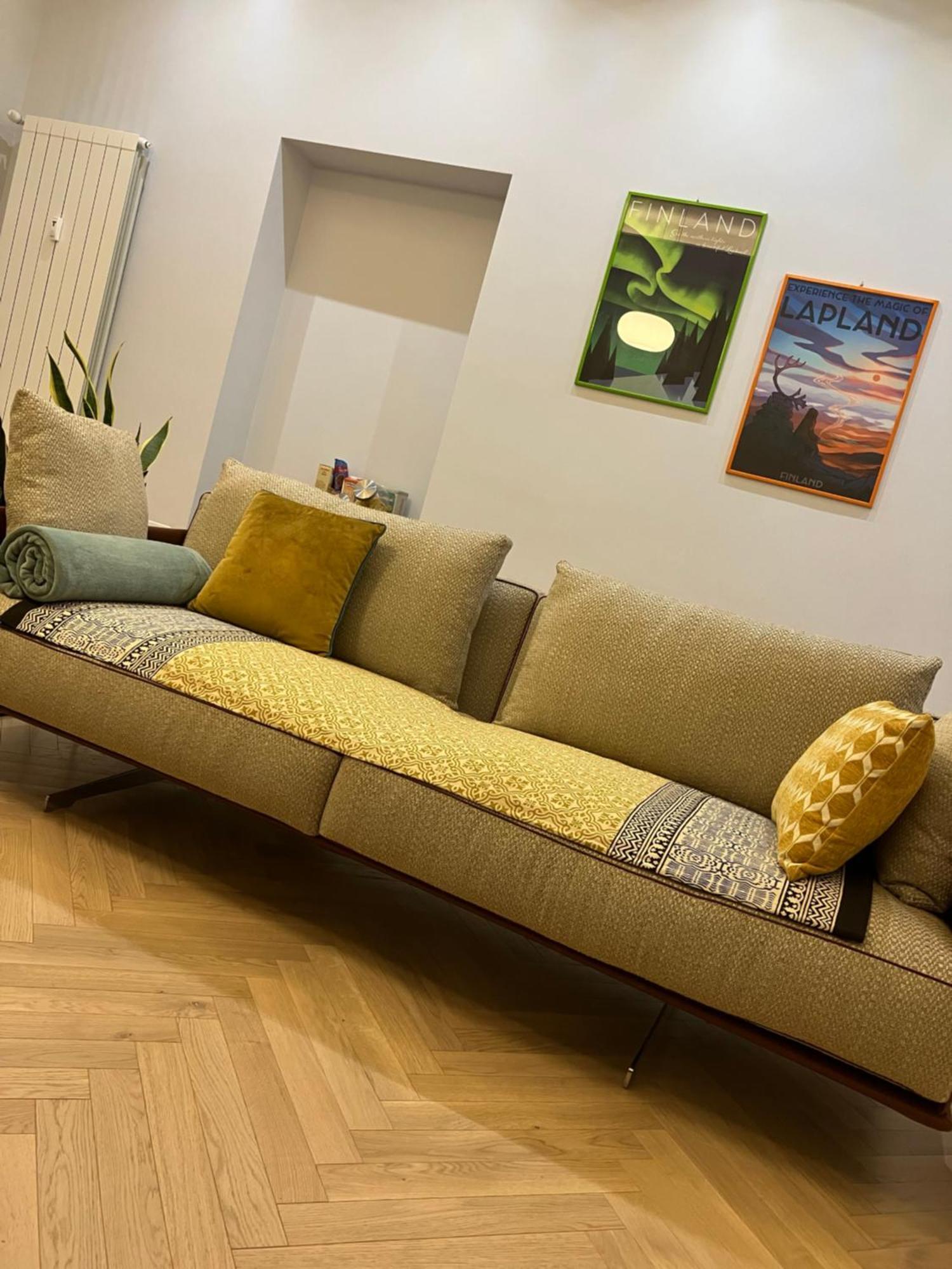 Appartement A Due Passi Da Stazione Milaan