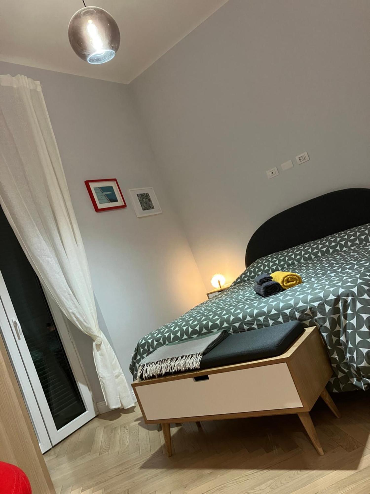 Appartement A Due Passi Da Stazione