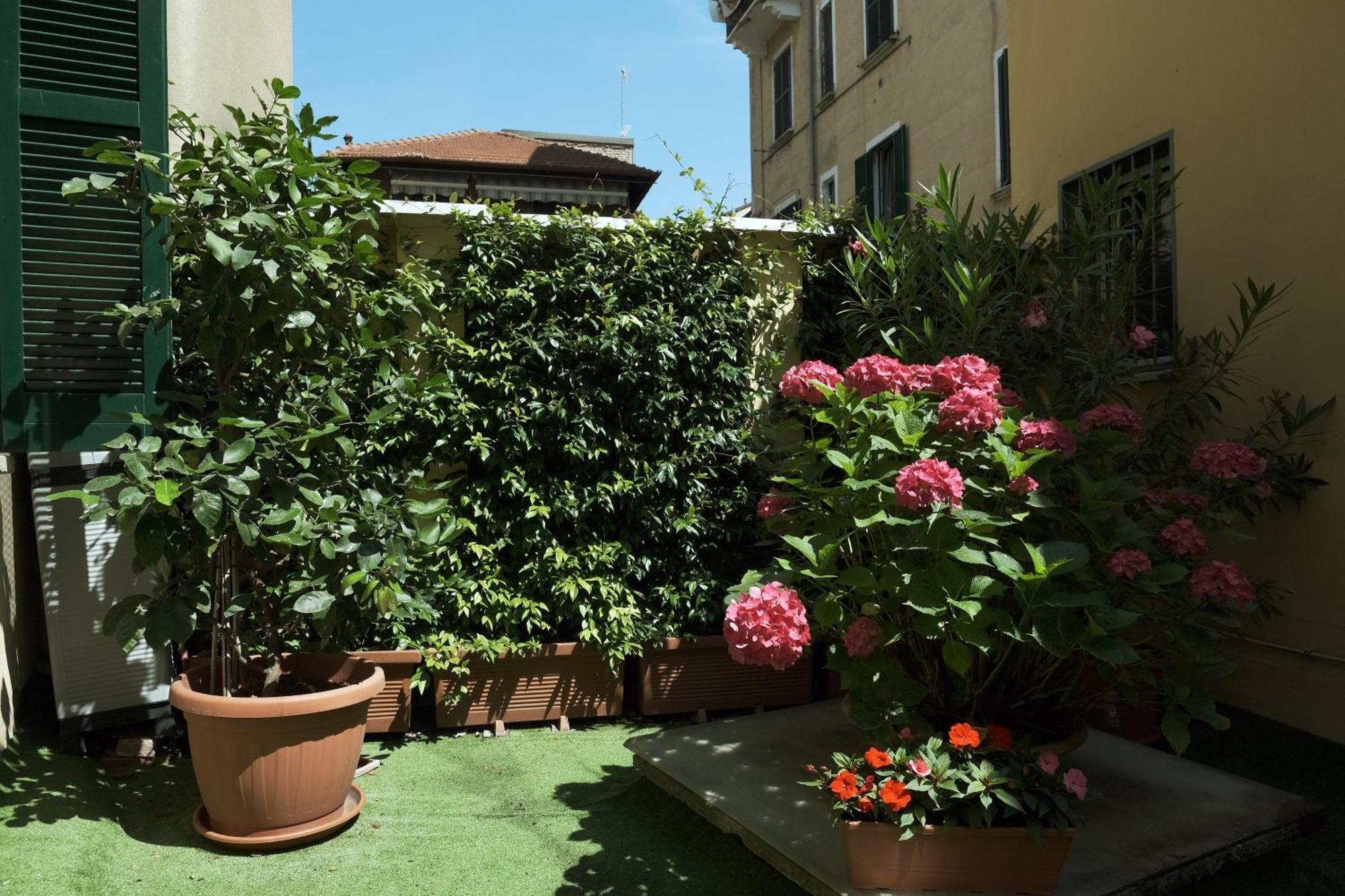 Comecasa Flowery Terraced Appartement