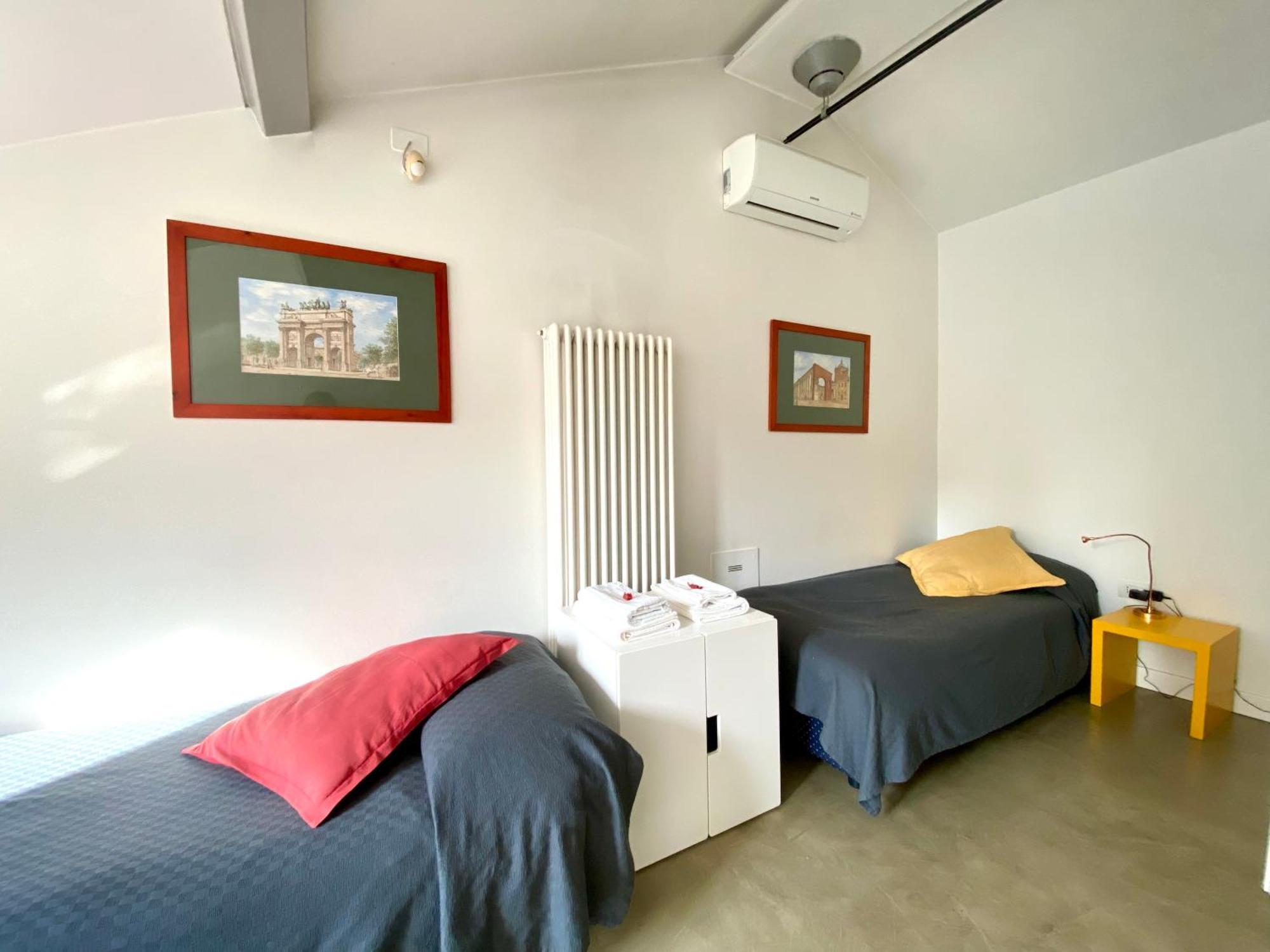 Alloggio in famiglia Sant Ambrogio With Private Terrace In Shared Flat