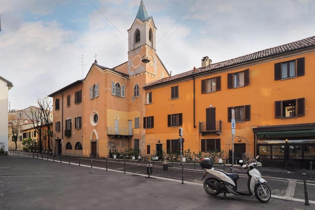 Open Space Nel Cuore Dei Navigli *