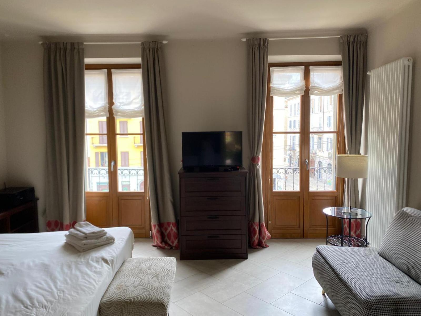 Ripa39 - Ampio Monolocale Affaccio Naviglio Grande Apartment Milan