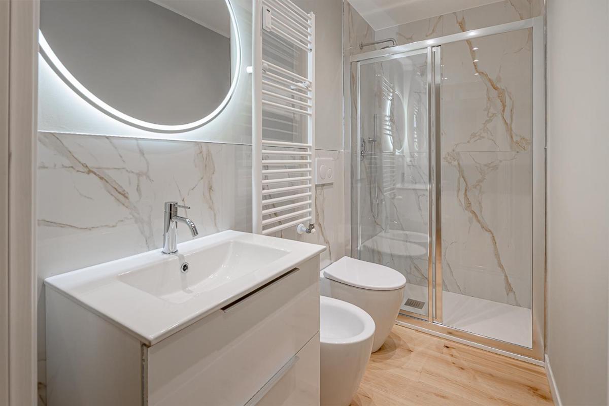 Leilighet New! Duomo-san Siro - Super Cute Modern Apt, 15mins To Duomo! Milano