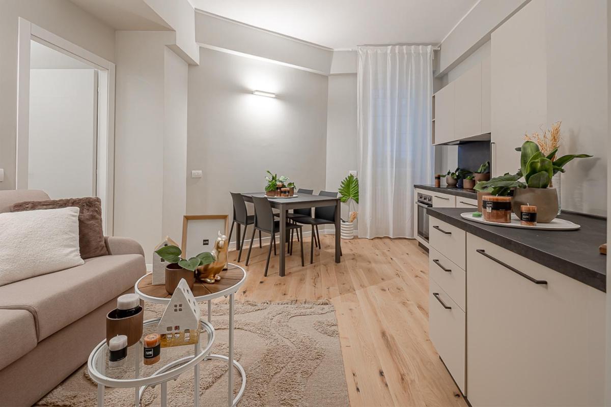 Leilighet New! Duomo-san Siro - Super Cute Modern Apt, 15mins To Duomo! Milano