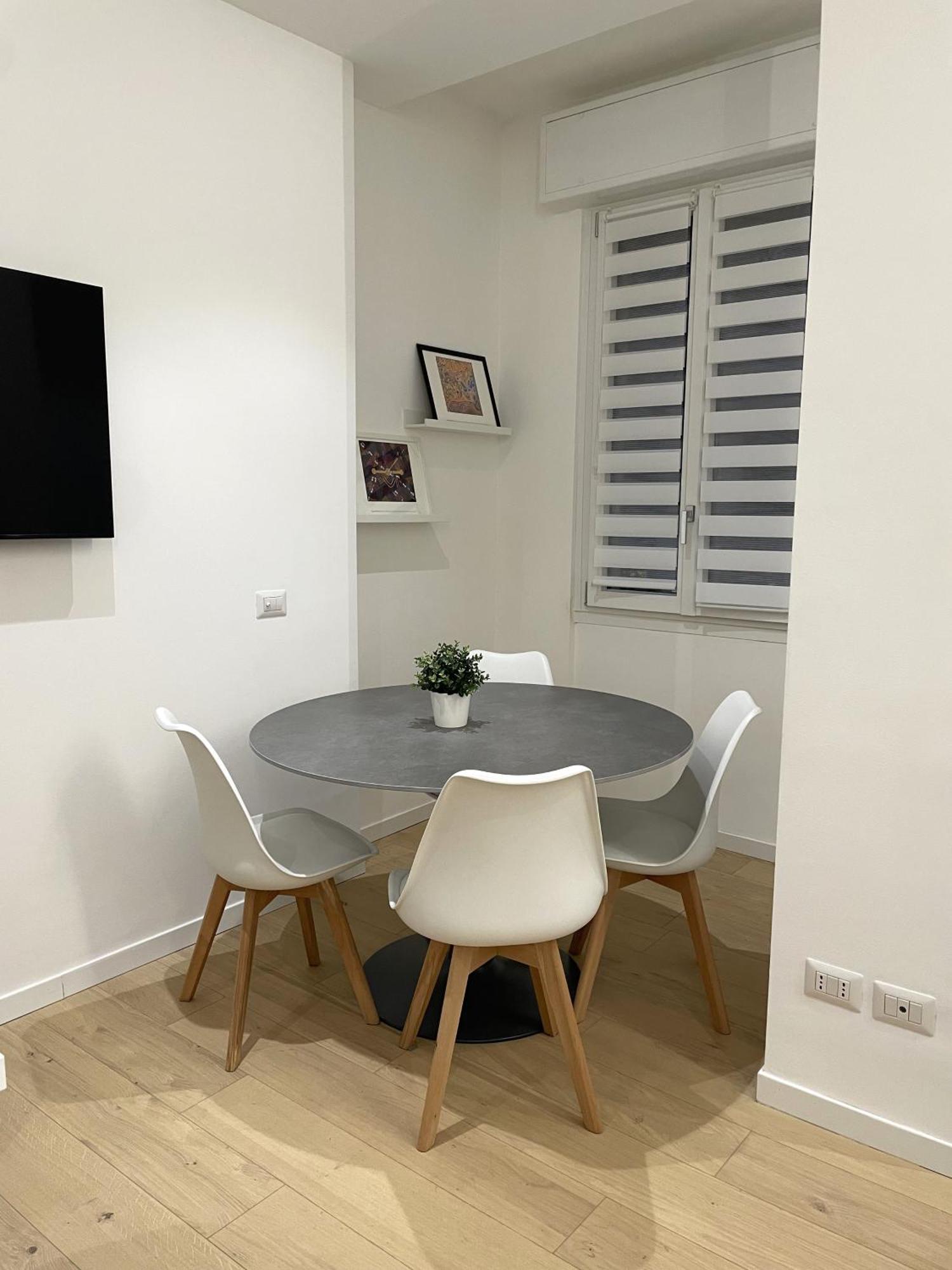 Via Giulio Cesare Procaccini 69 Sub 28 - Sempione Luxury Appartement *