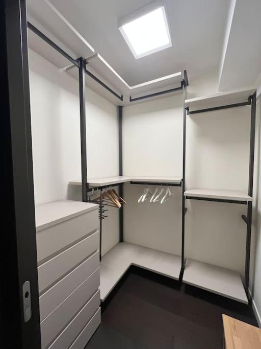 Luxury Close To Citylife Vakantiehuis Milaan