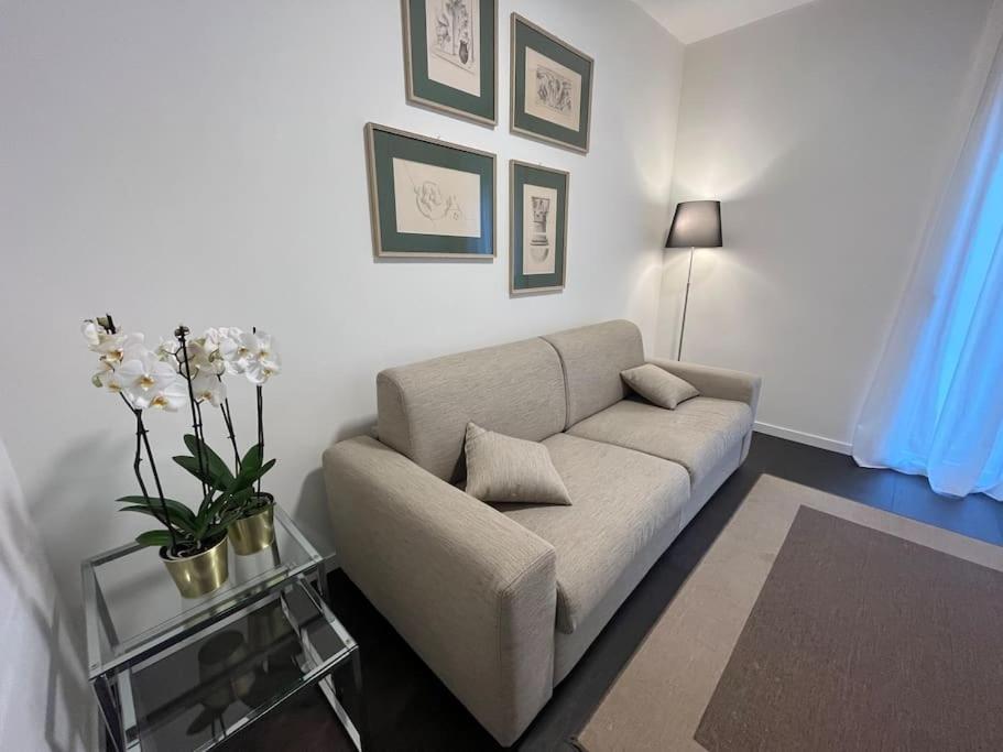 Luxury Close To Citylife Vakantiehuis *