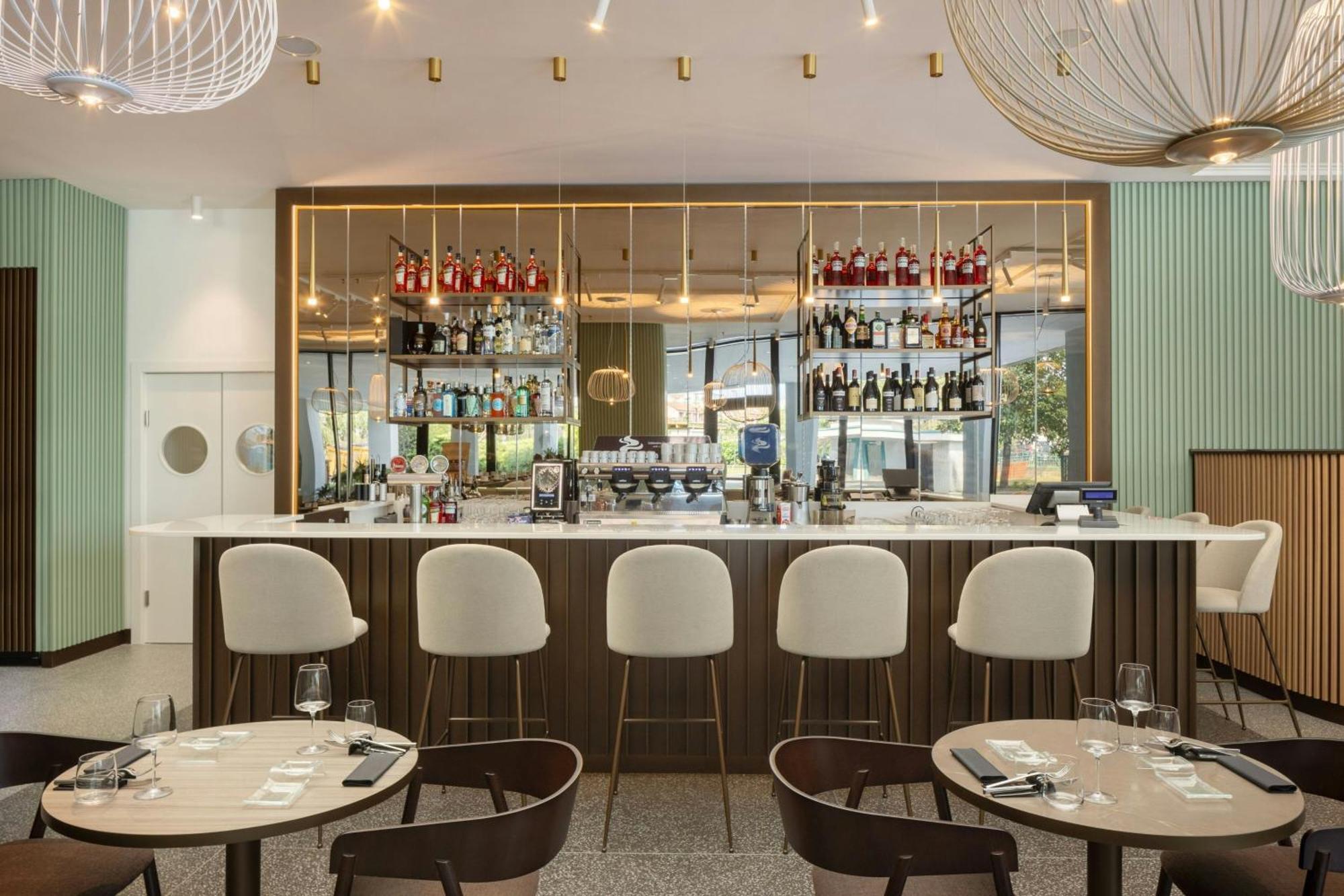 Courtyard By Marriott Linate Hotell 4*