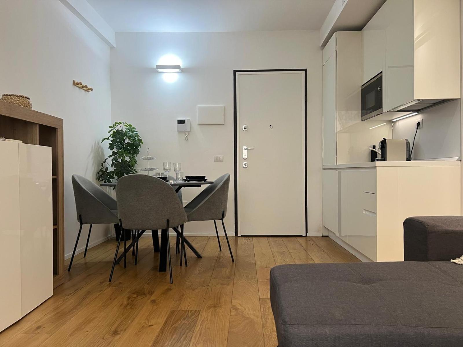 La Regina Delle Locazioni In Porta Romana 3 Apartment Mailand
