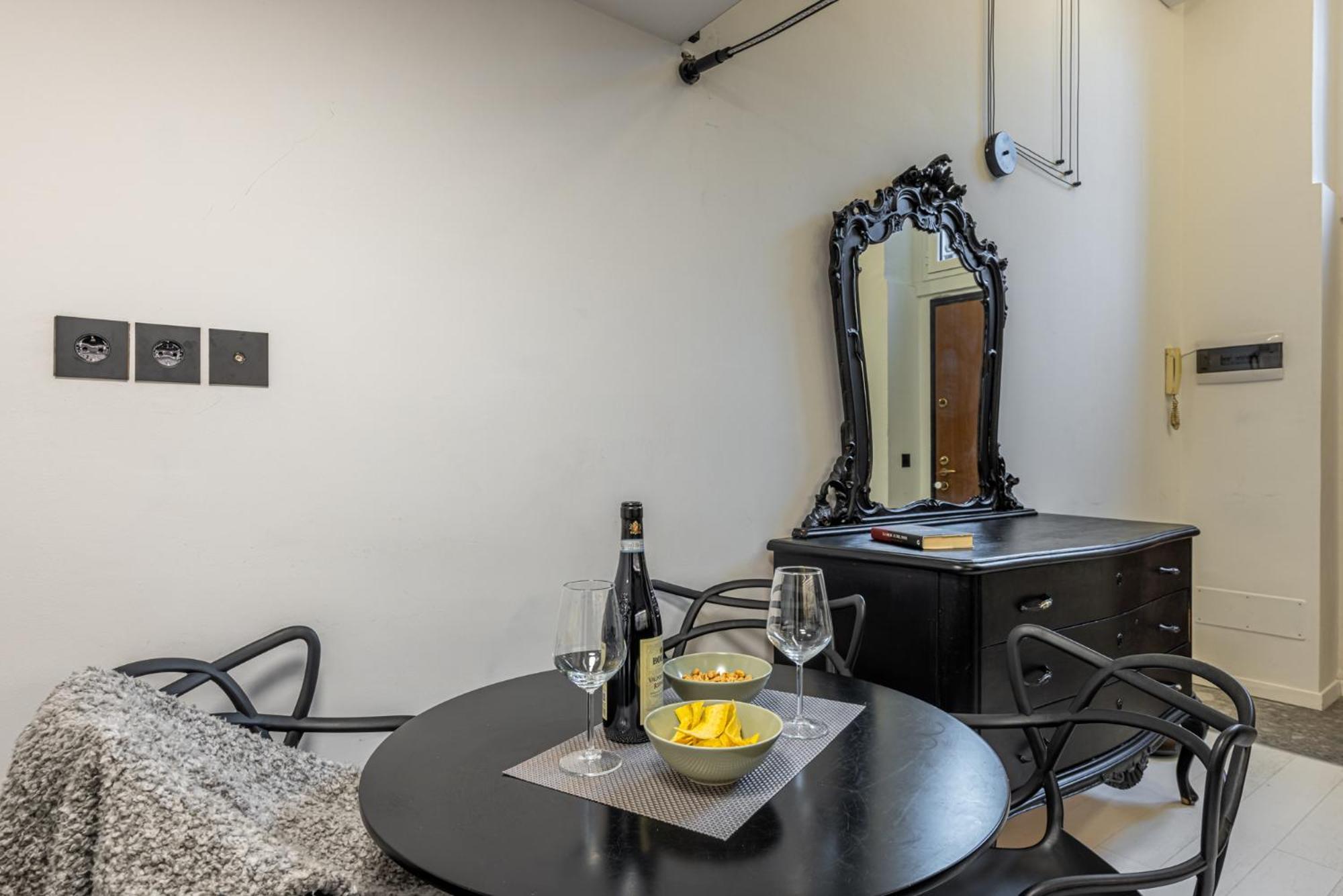 Apartment Trilocale Nolo Milan