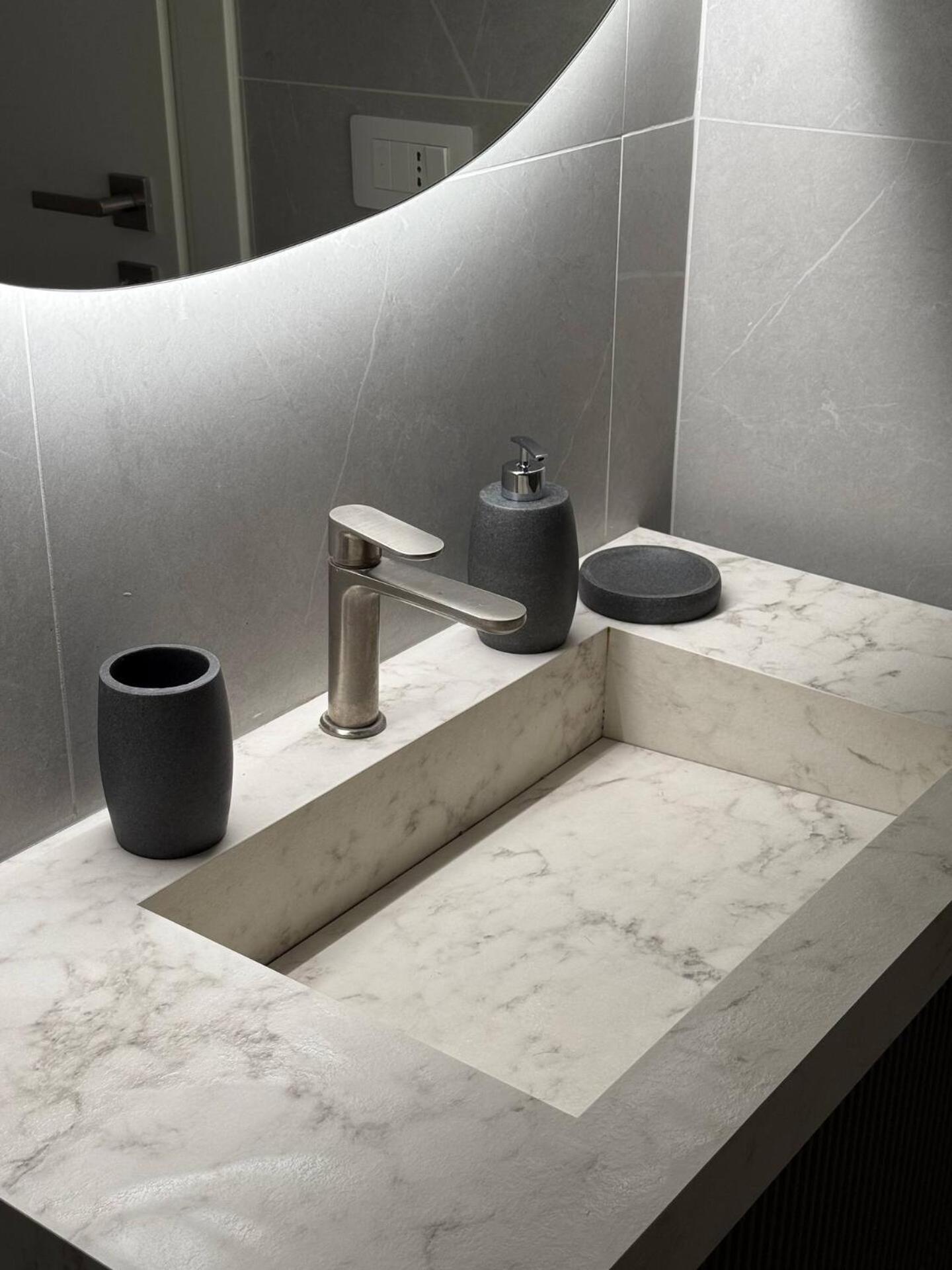 Bollicina - Balcony & Paid On-site Parking * Milan