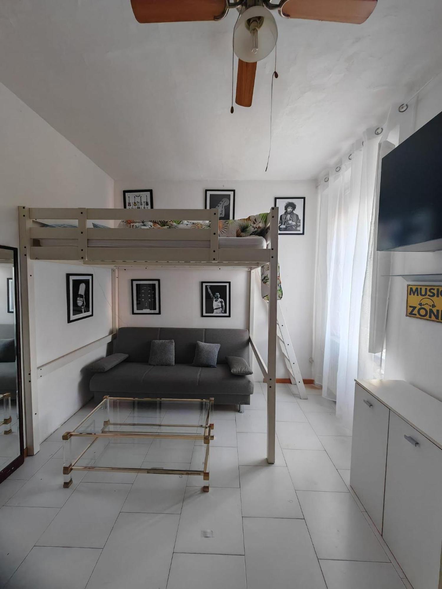 Sul Grande Naviglio Howme Appartement Milaan