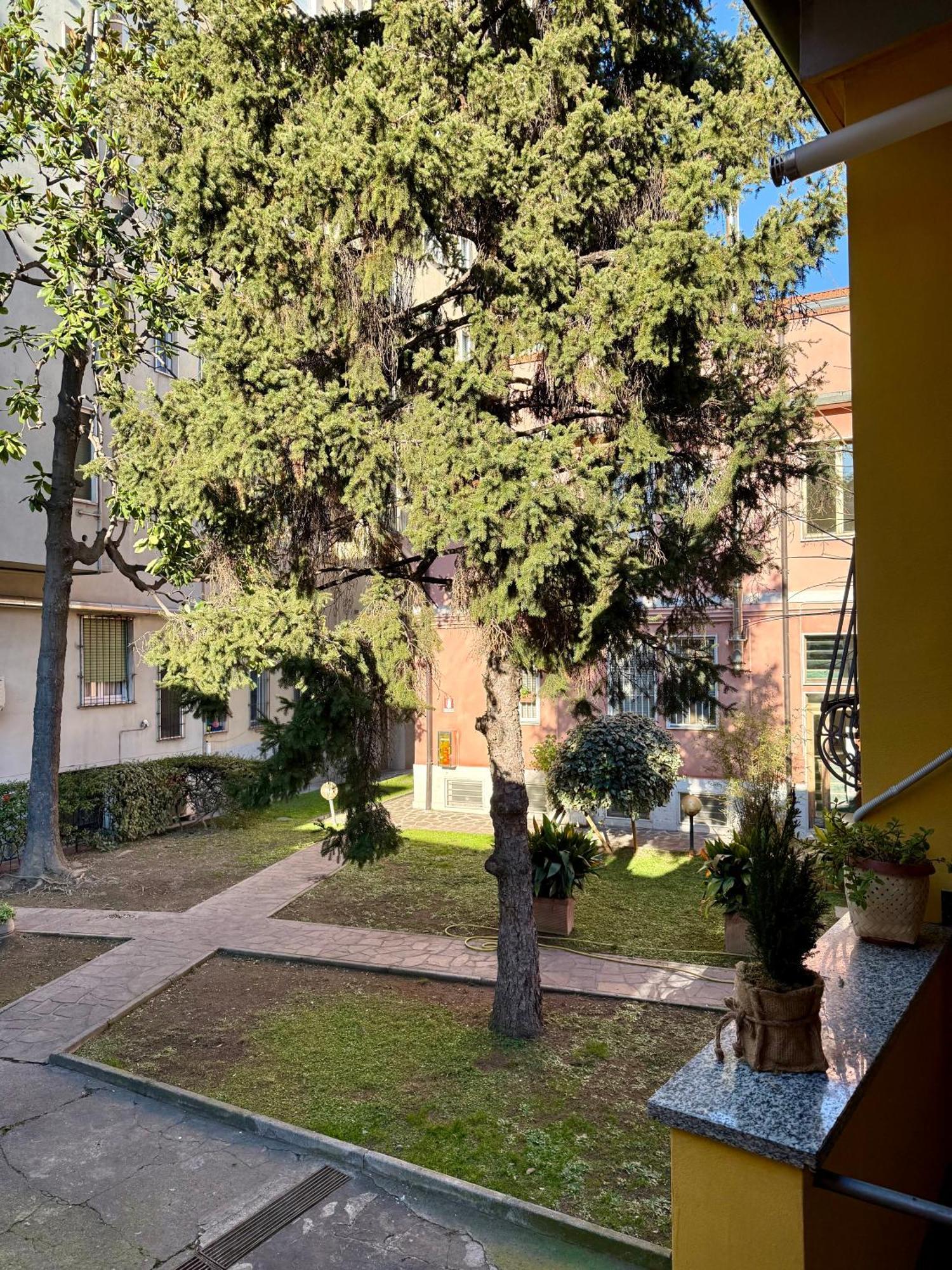 Gionas - Casa Indipendente In Zona Strategica Vakantiehuis Milaan