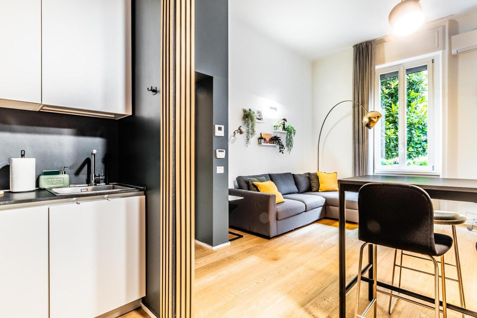 Appartement Goldoni House - Duomo 2 K M - Porta Venezia - Linate