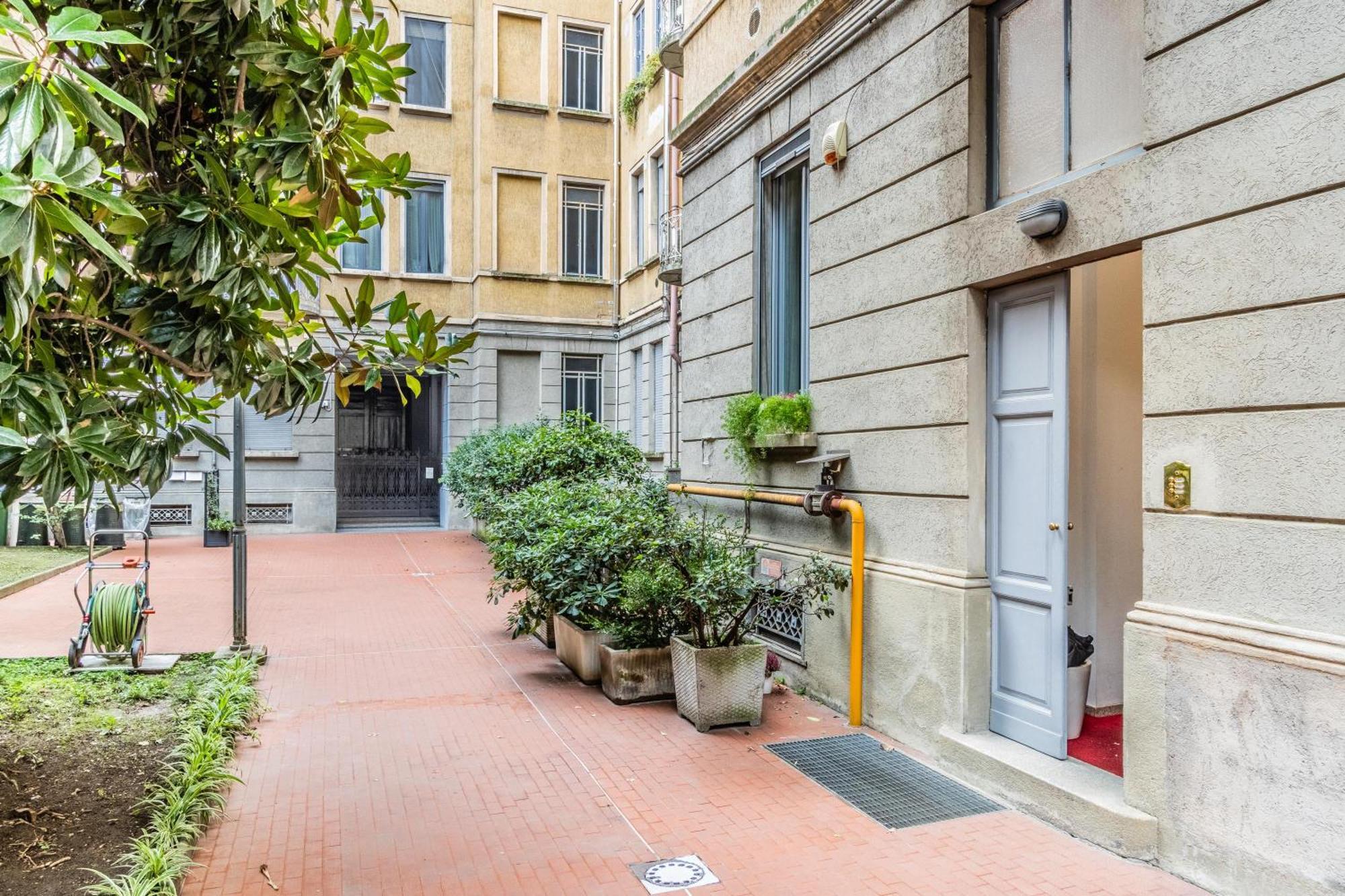 Goldoni House - Duomo 2 K M - Porta Venezia - Linate * Milaan