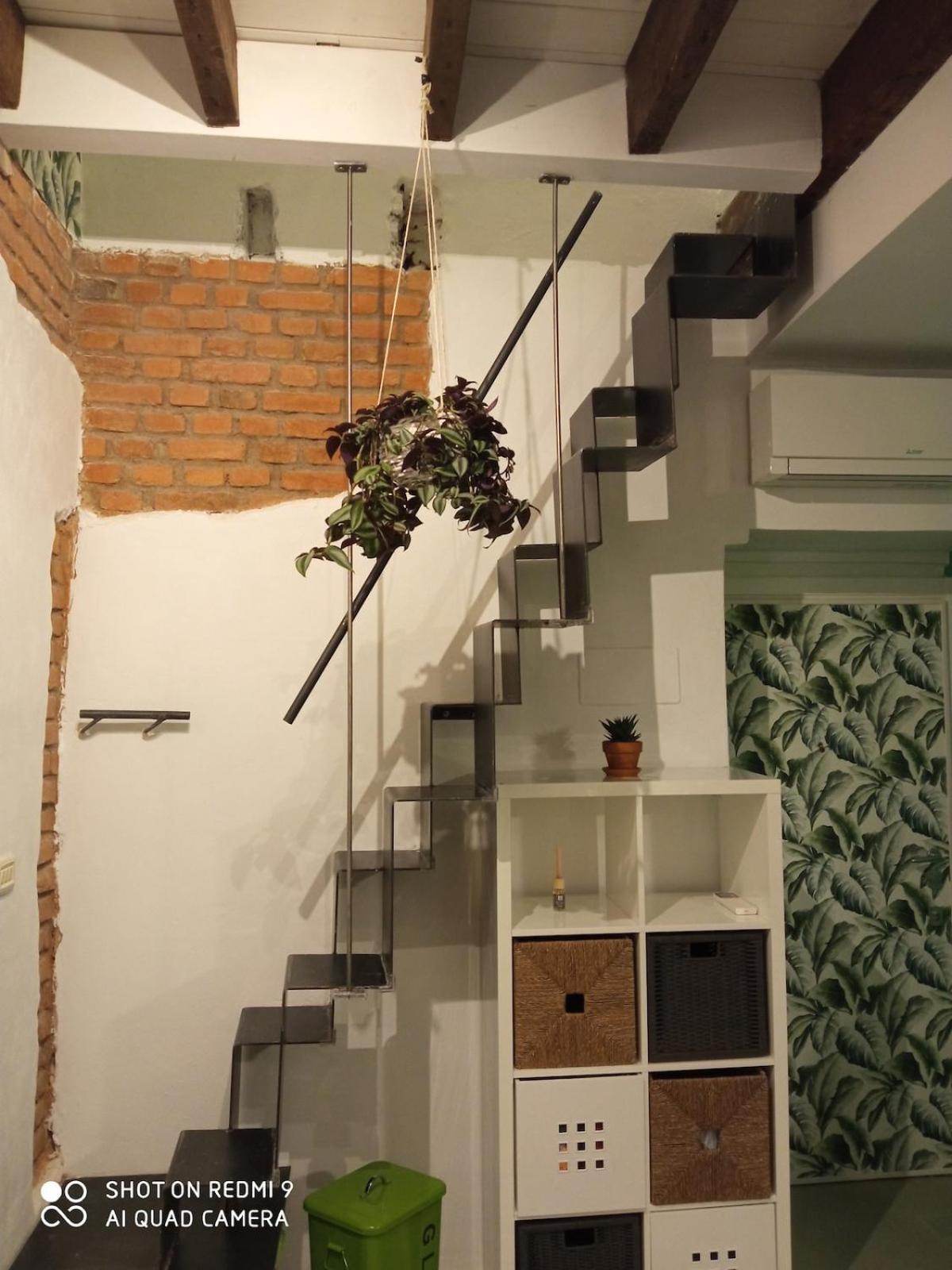 In Voga 2 - Guinizelli Apartment *
